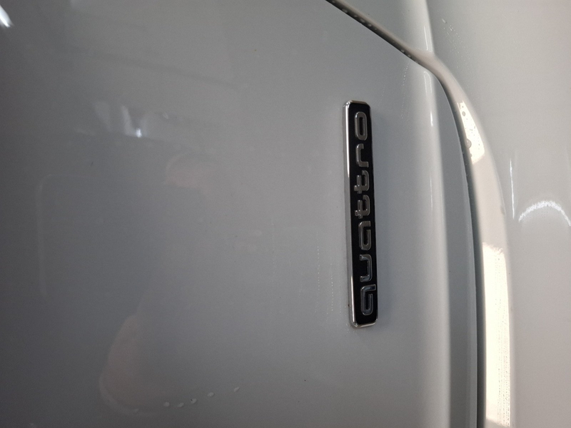Audi Q8 50 TDI quattro 360 HUD Pano AHK Luftfederung — photo 17