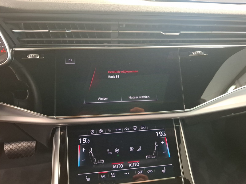 Audi Q8 50 TDI quattro 360 HUD Pano AHK Luftfederung — photo 13