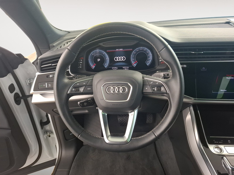 Audi Q8 50 TDI quattro 360 HUD Pano AHK Luftfederung — photo 11