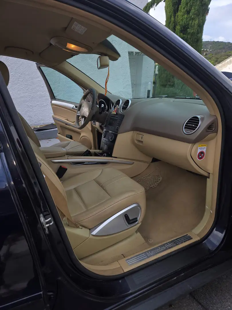 Mercedes-Benz 320 320TE Blue - 1