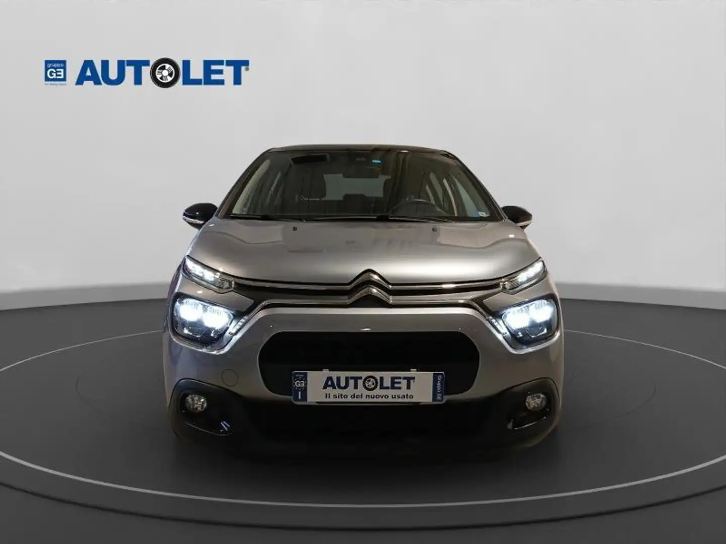 Citroen C3 2017 Benzina 1.2 puretech Shine s&s 83cv neopaten Argento - 2