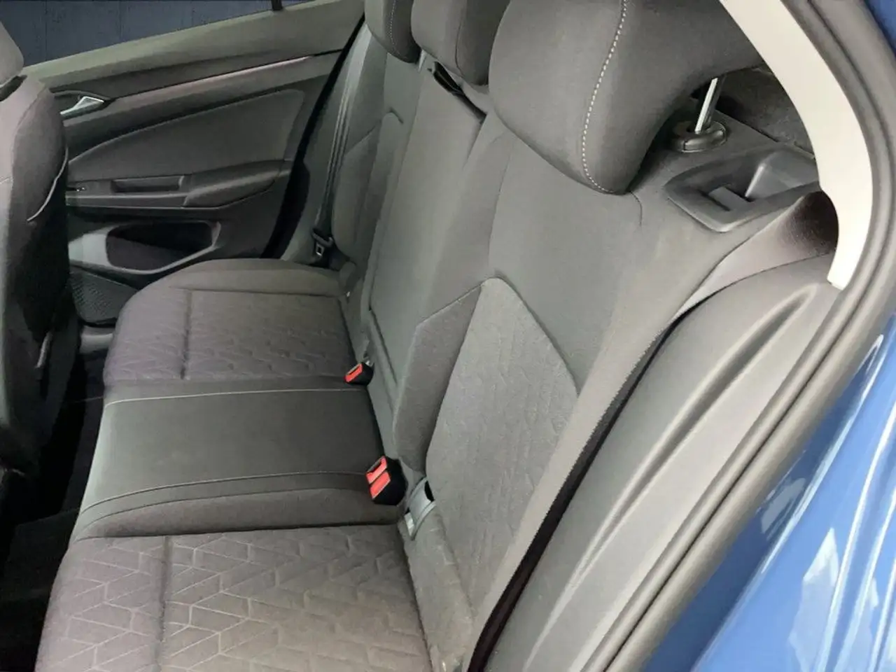 Volkswagen Golf 1.5 eTSI DSG Life Navi LED SHZ PDC DAB+ 9