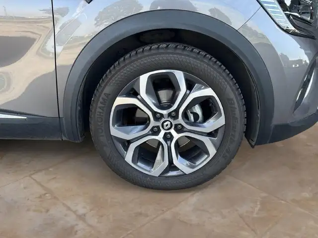 Renault Captur view 6
