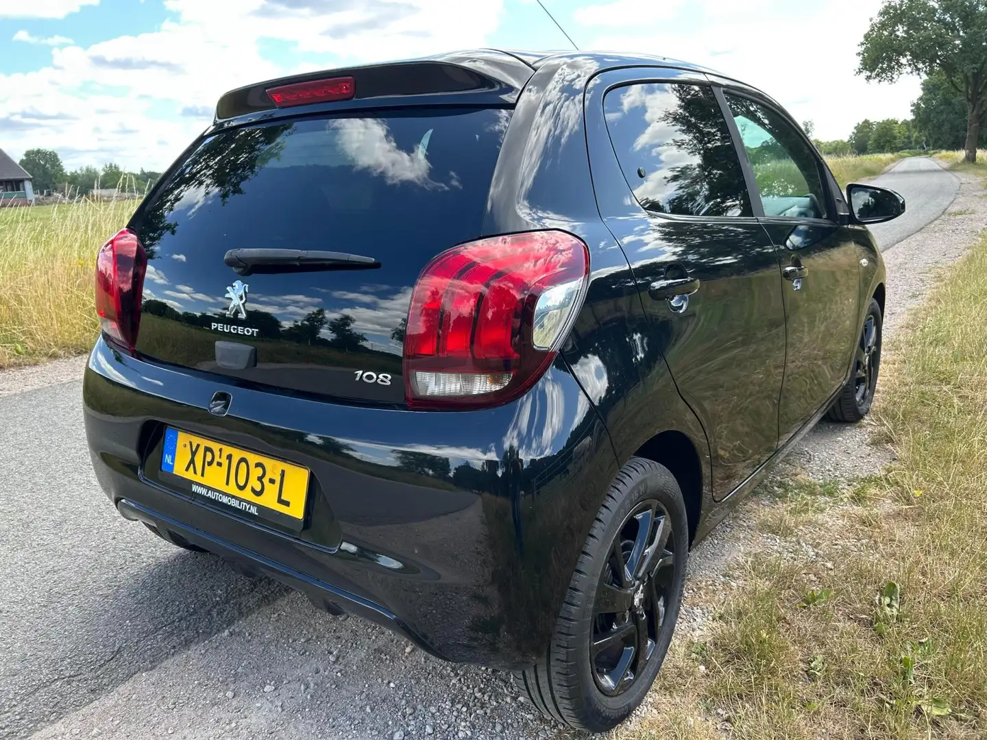 Peugeot 108 1.0 VTi Allure AUTOMAAT keurig onderhouden 1ste ei Black - 2
