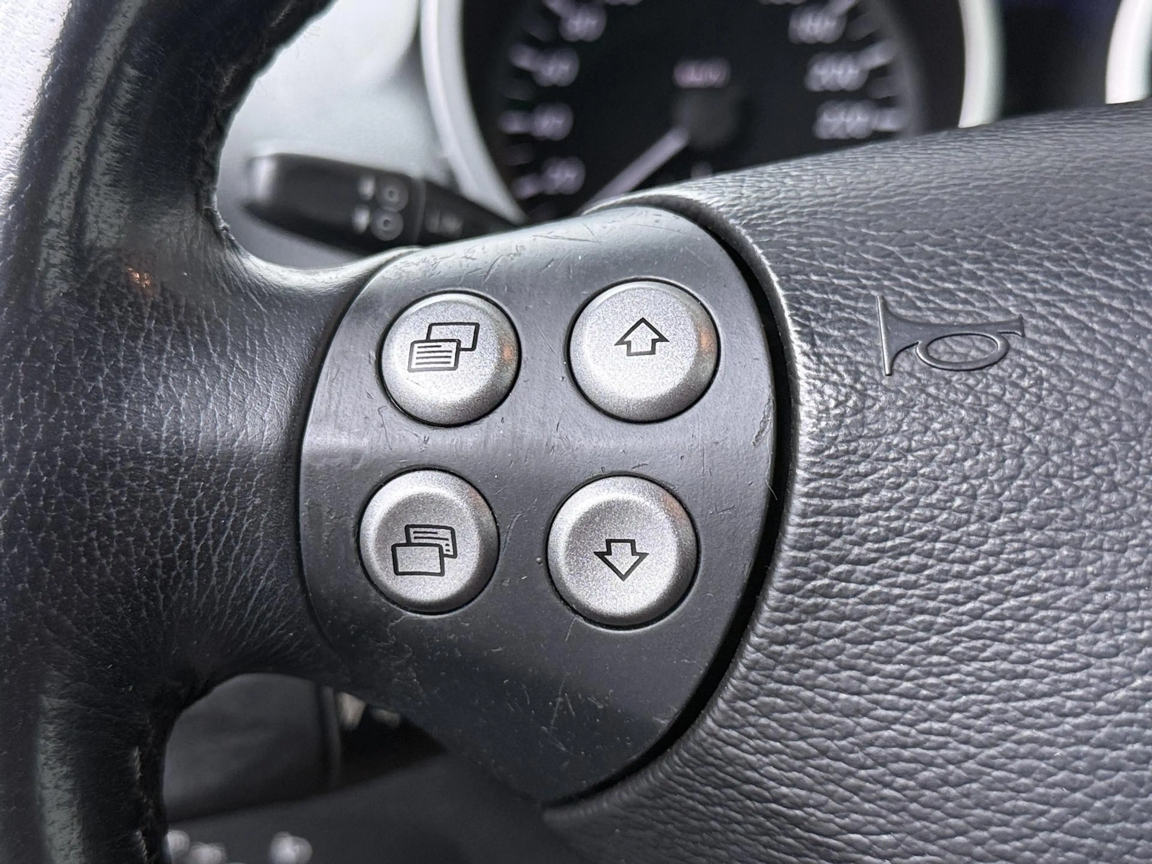 Mercedes-Benz SLK 200 K. - Navigatie - Airconditioning - Stoelverwarming — photo 14