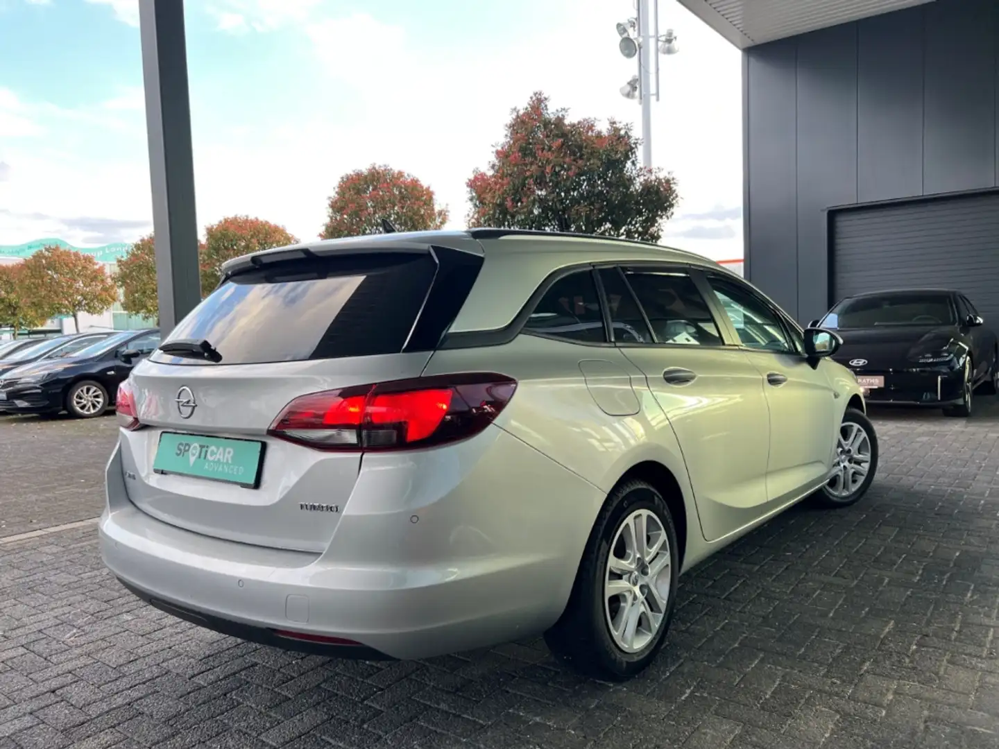 Opel Astra K Sports Tourer Business 1.4 Turbo 150 PS Zilver - 2