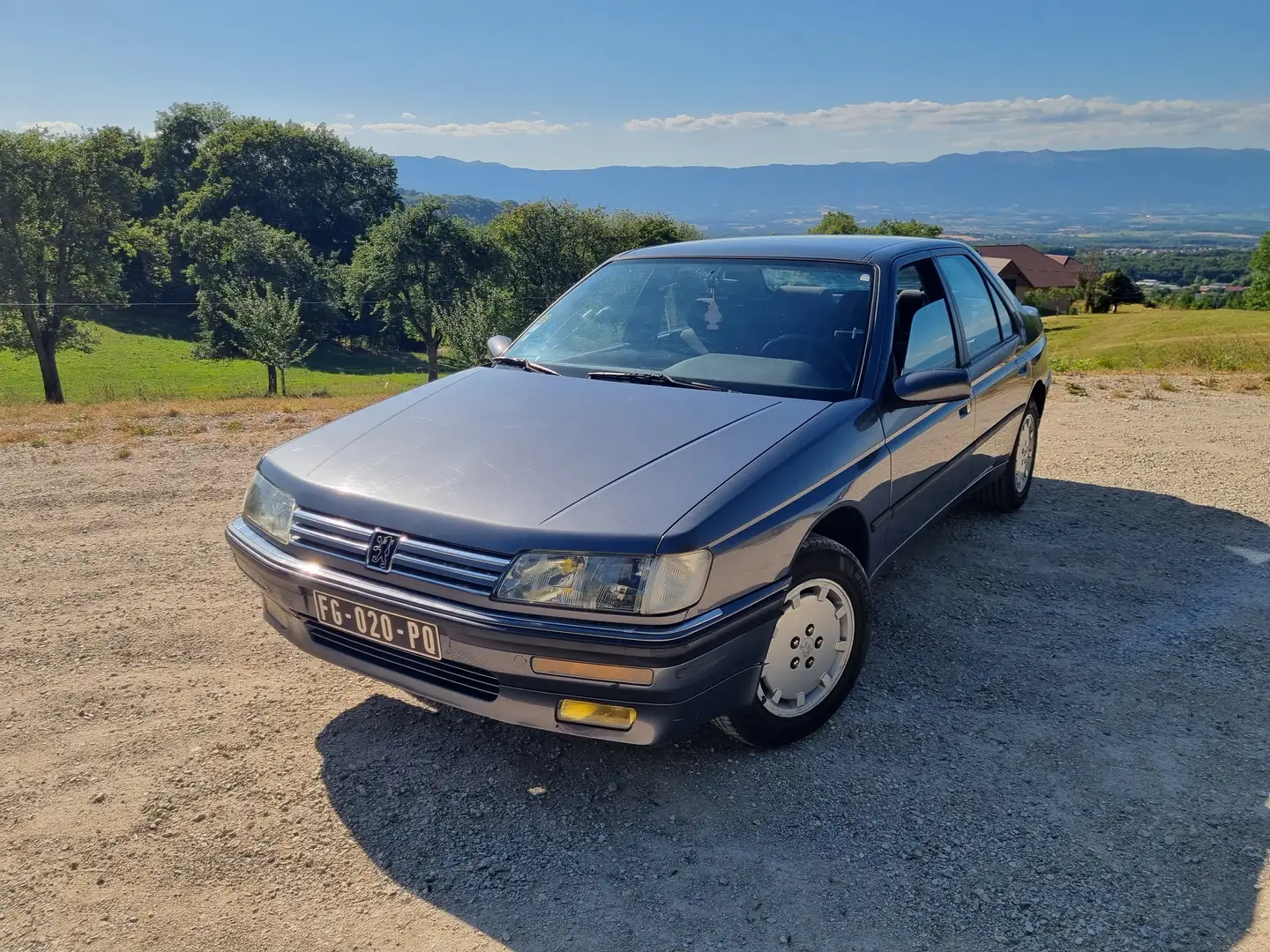 Peugeot 605 605 2.0i SL Šedá - 1