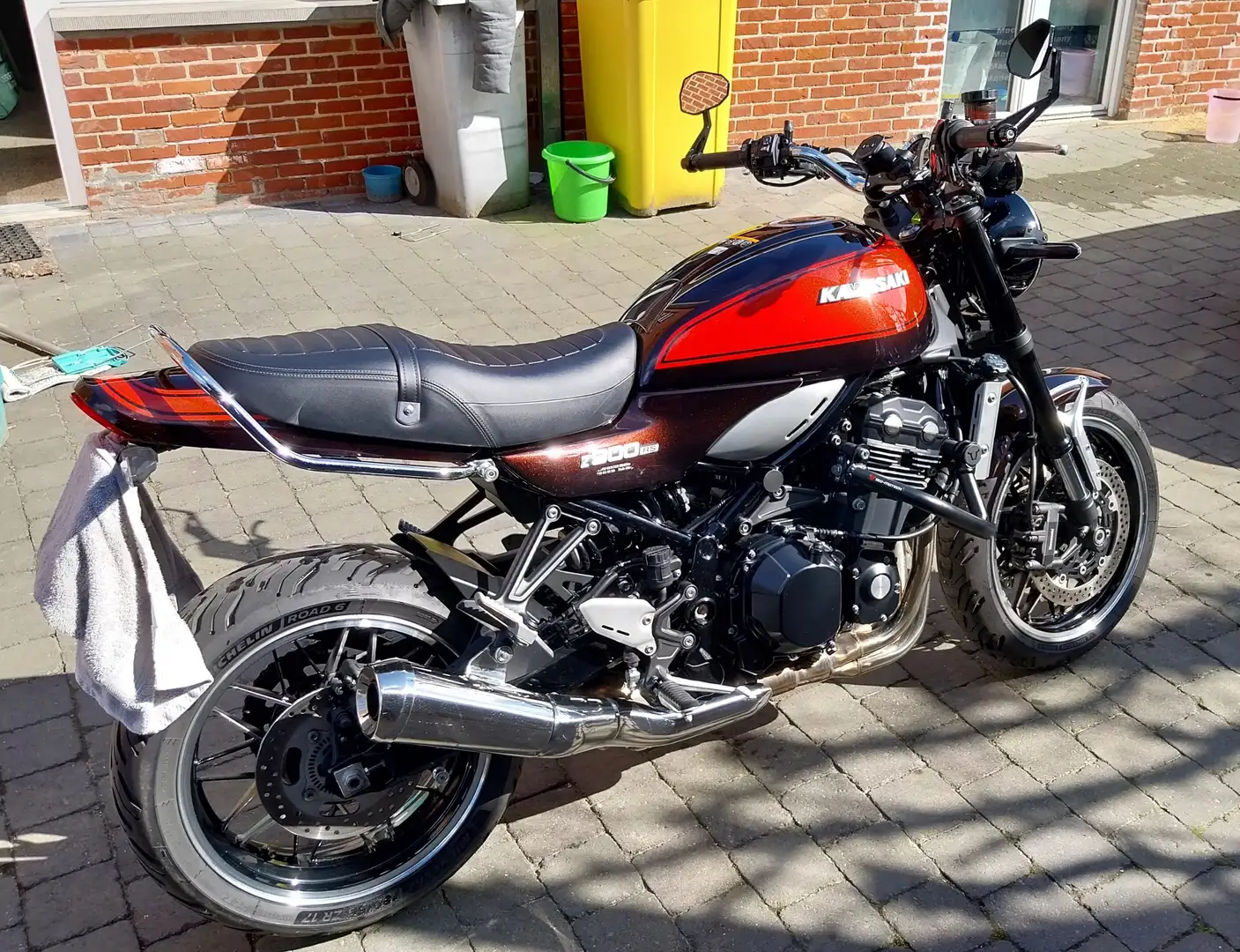 Kawasaki Z900RS Maro - 2