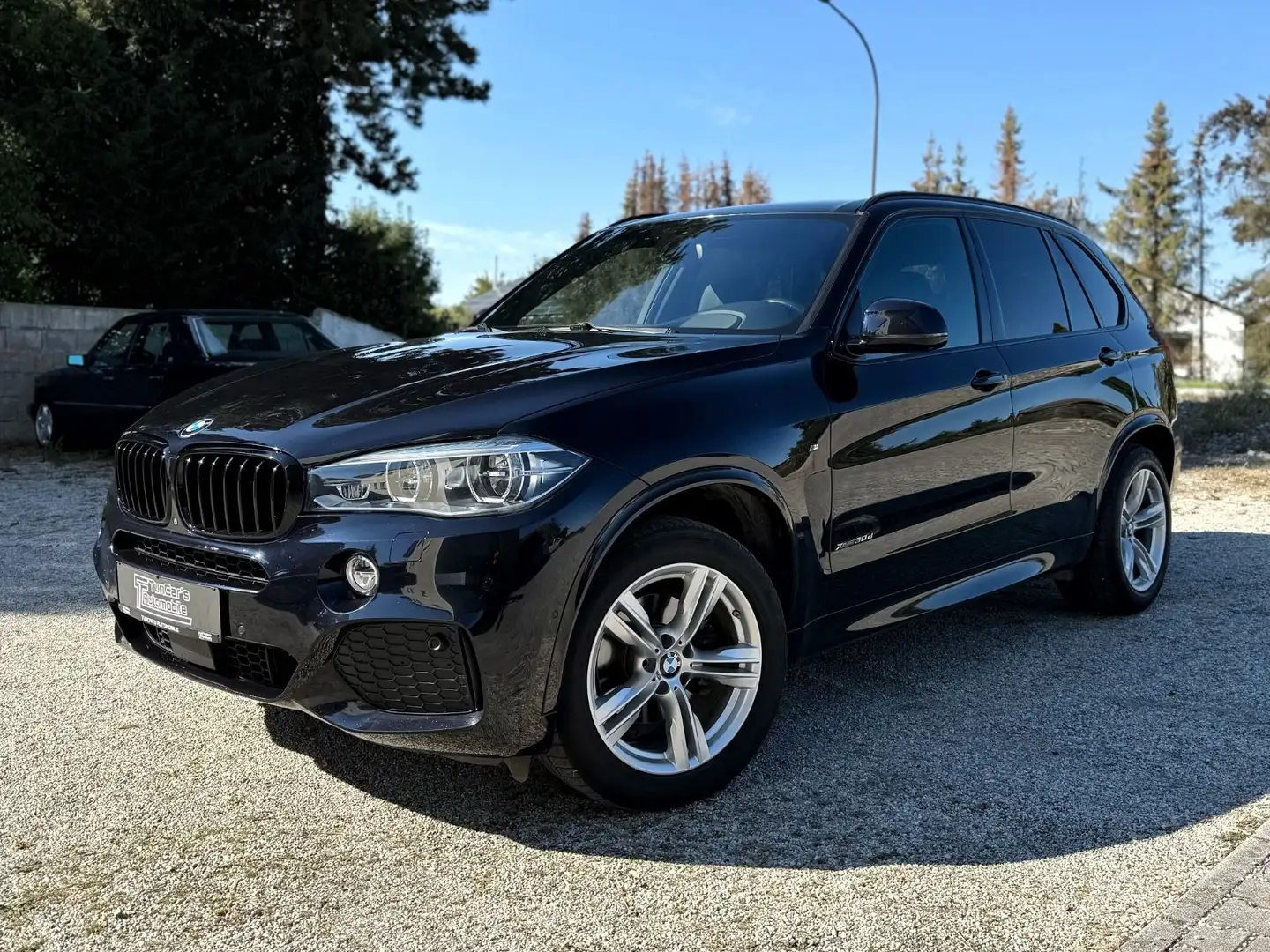 BMW X5 xDrive 30d LED/MPaket/HiFi/AHK/Kamera/HeadUp Schwarz - 1
