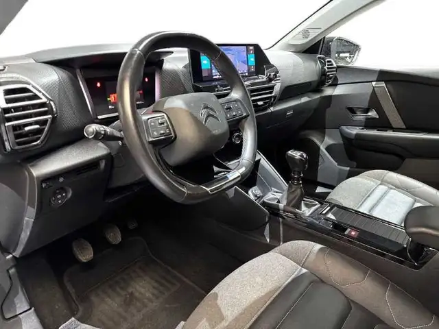 Citroen C4 view 11
