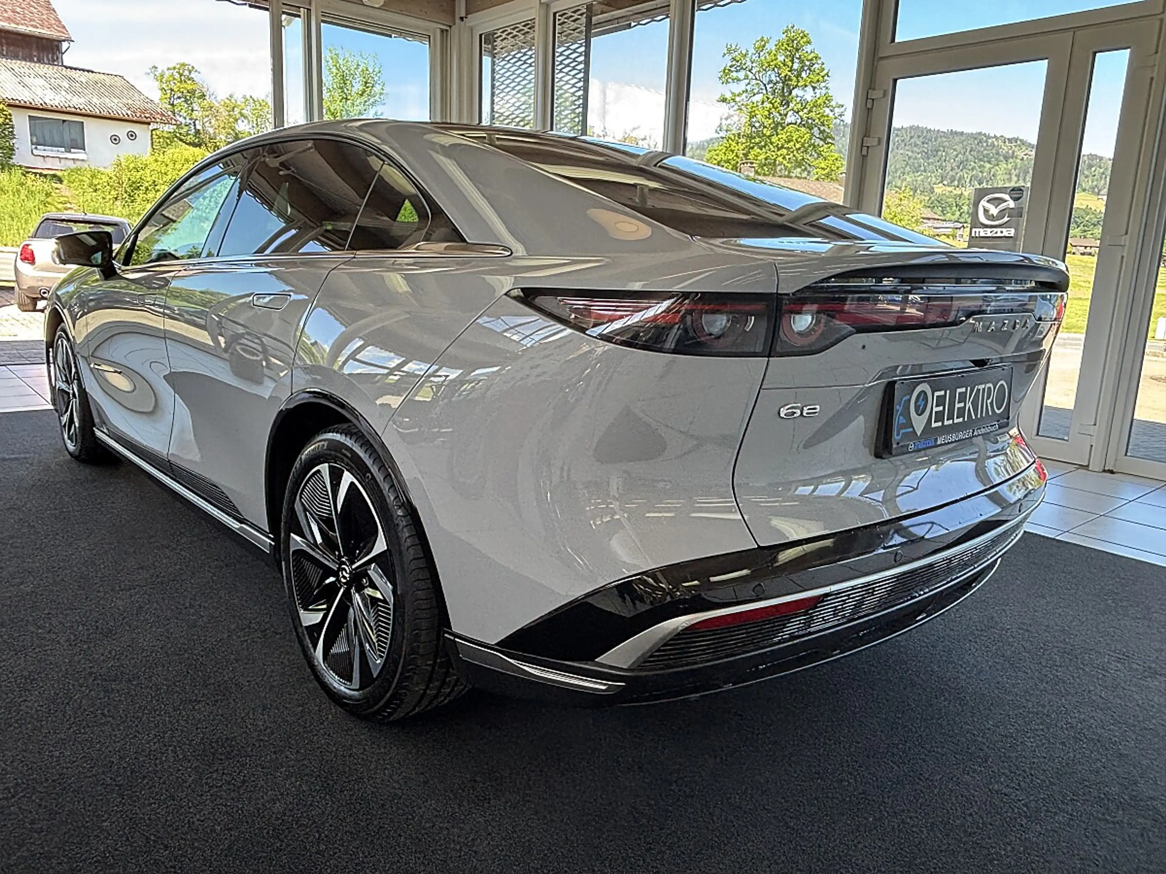 Mazda 6e Takumi — photo 5