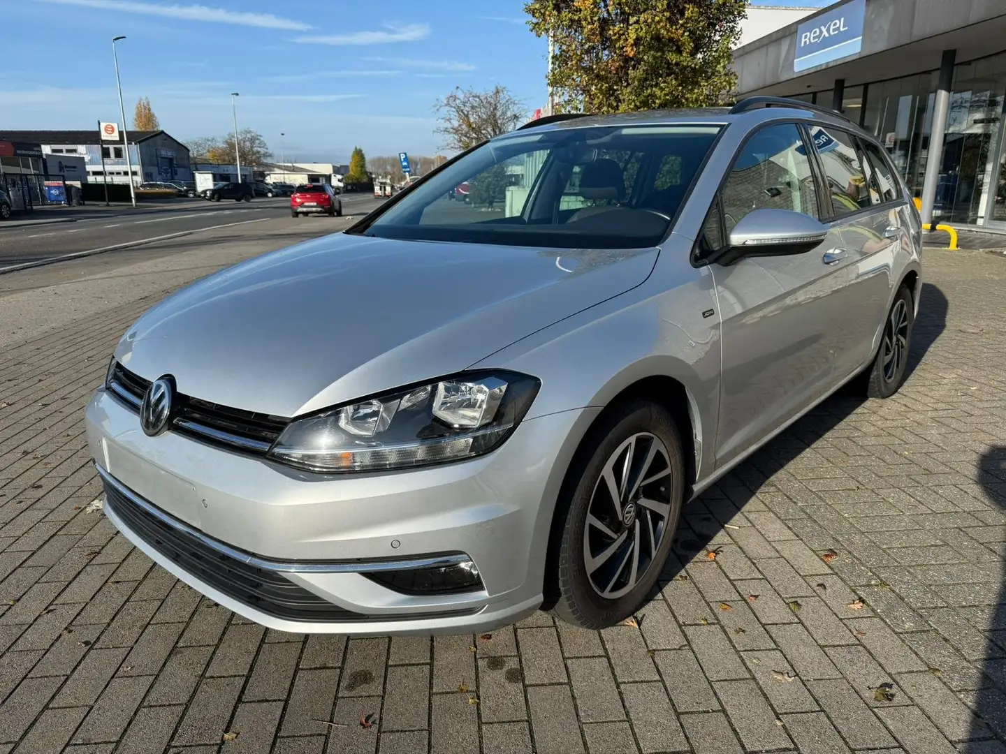 Volkswagen Golf Variant Golf SW 1.0 TSI Join OPFEU6.2) GARANTIE 1 AN/JAAR Grijs - 1