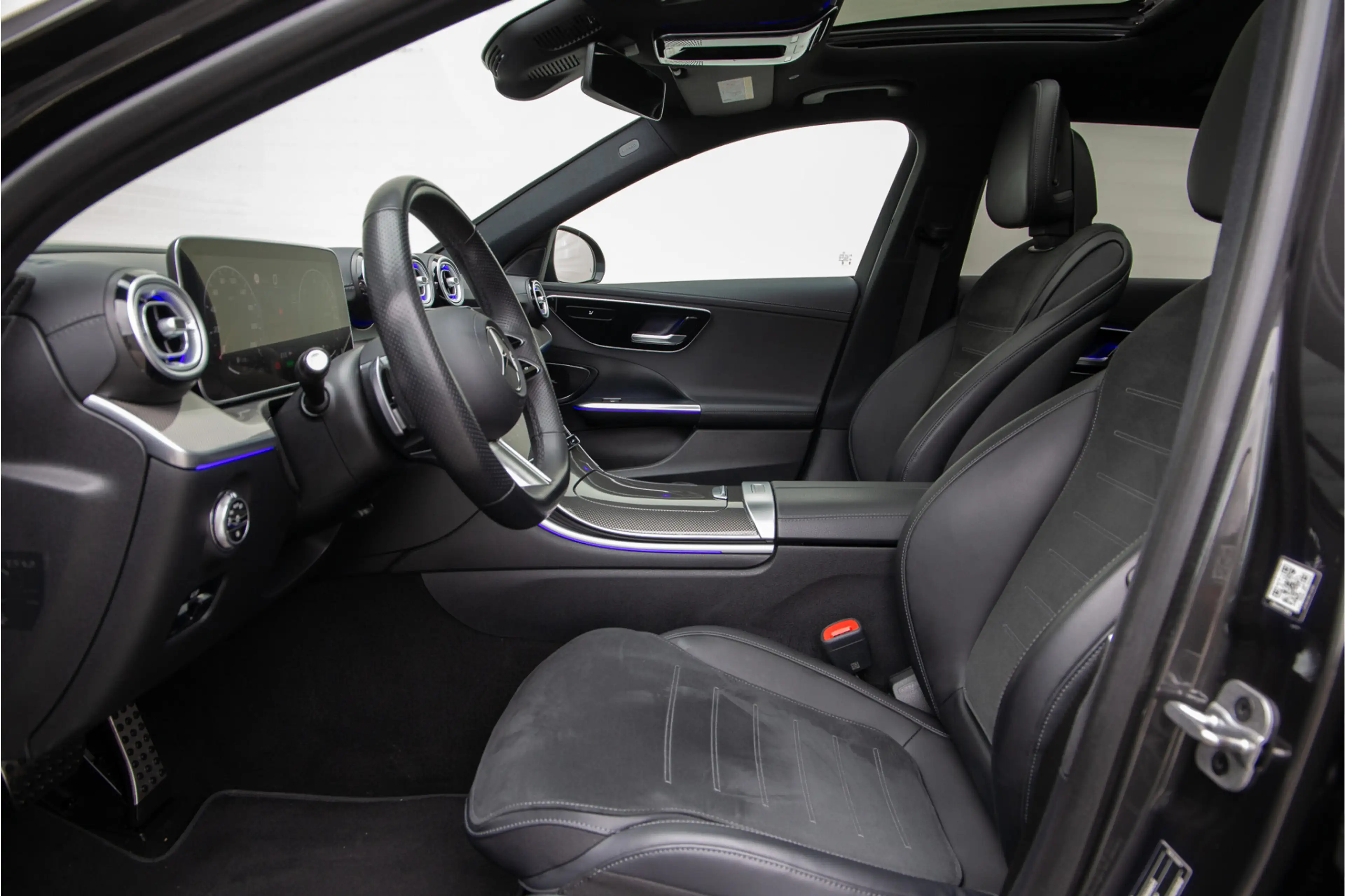 Mercedes-Benz C 300 Estate e AMG Premium, Pano, Distronic, Trekhaak, N — photo 10