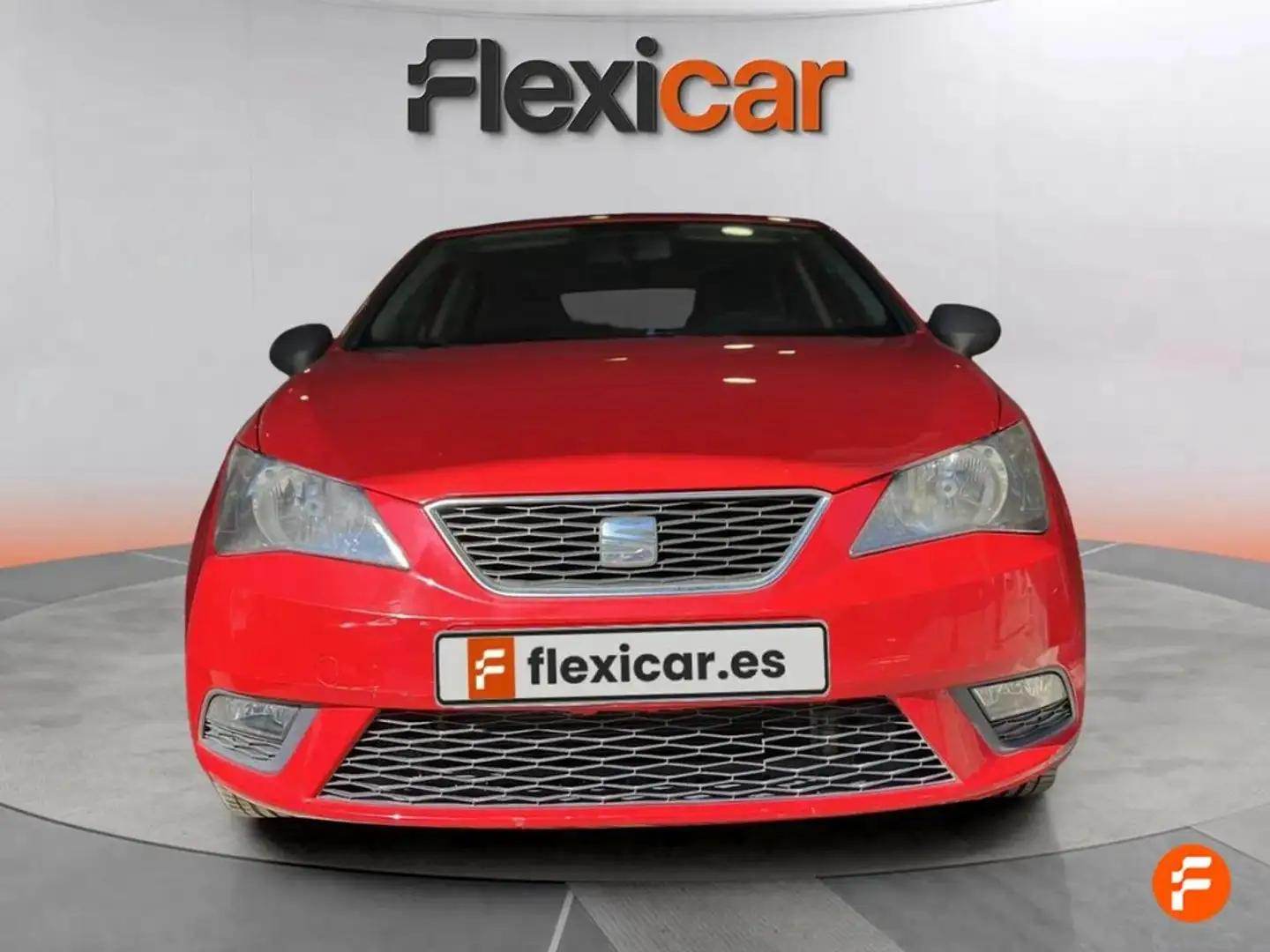 SEAT Ibiza 1.2 12v 70cv Reference Rojo - 2