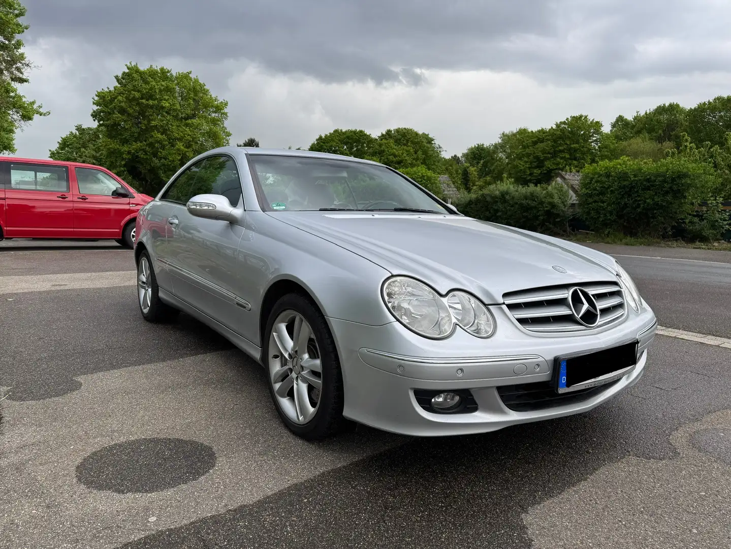 Mercedes-Benz CLK 200 Coupe Kompressor Automatik Avantgarde - 2