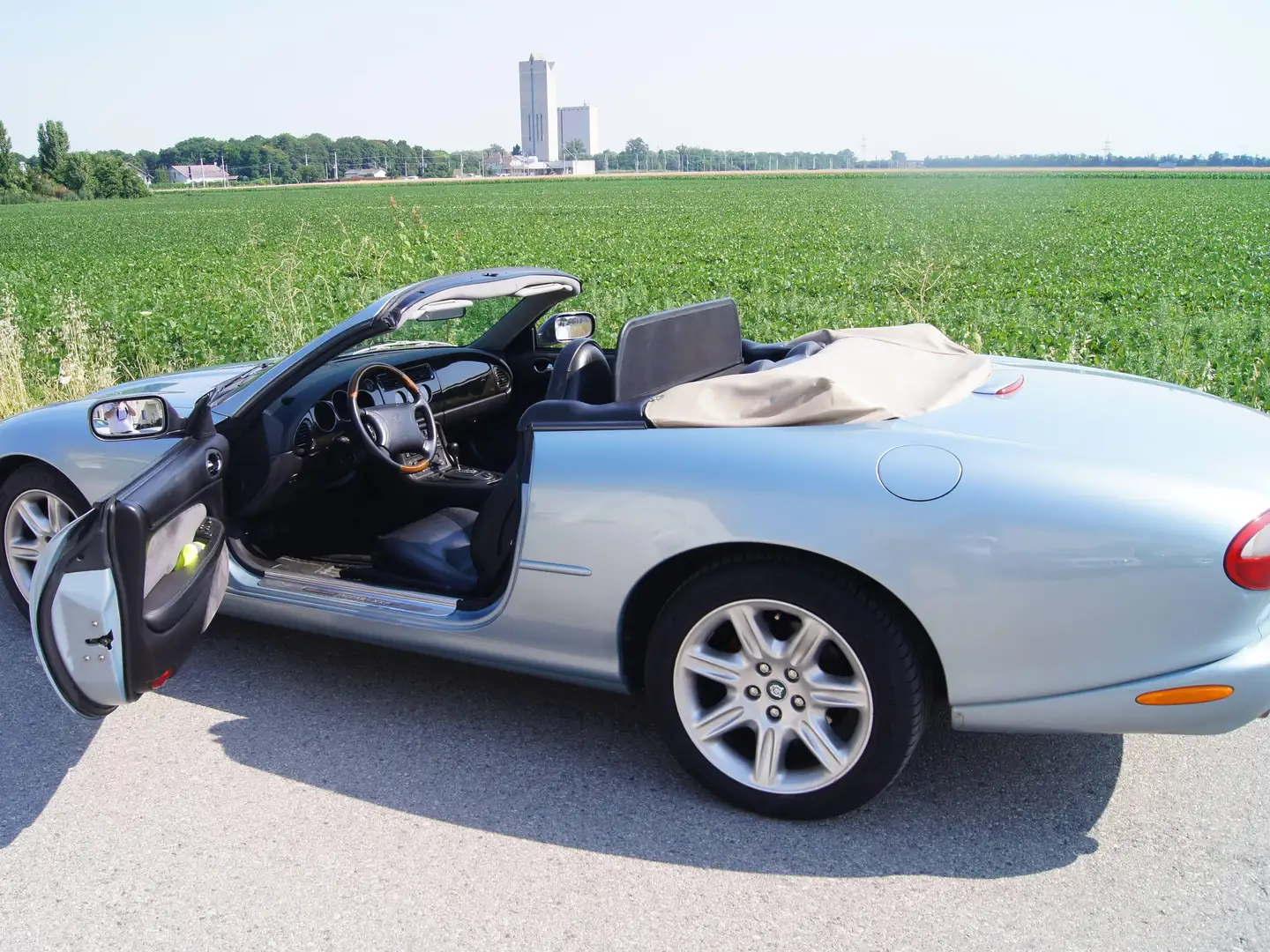 Jaguar XK8 XK8 Cabrio Blau - 2