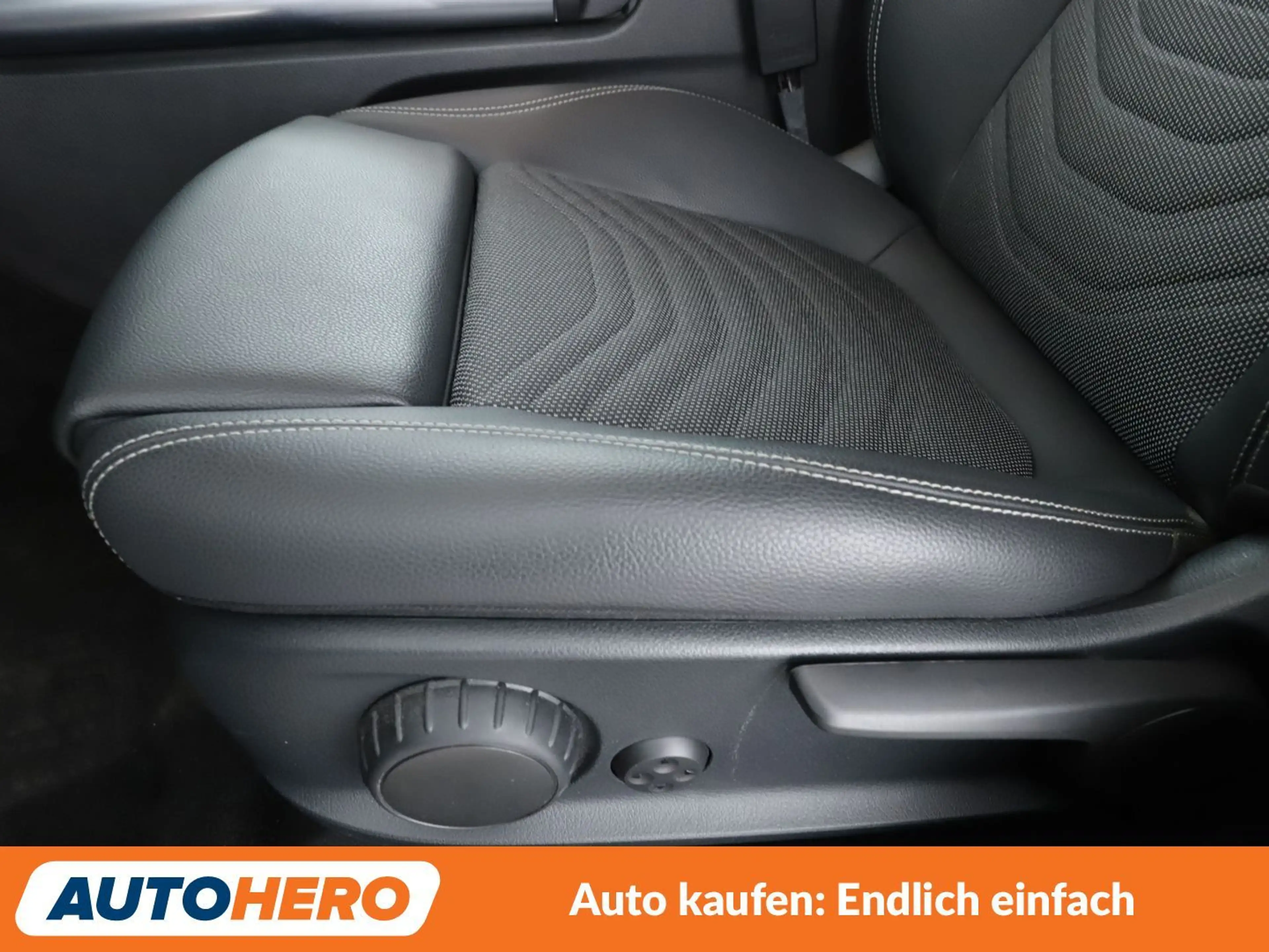 Mercedes-Benz EQA 300 4Matic Progressive Aut.*NAVI*LED*CAM* — photo 26