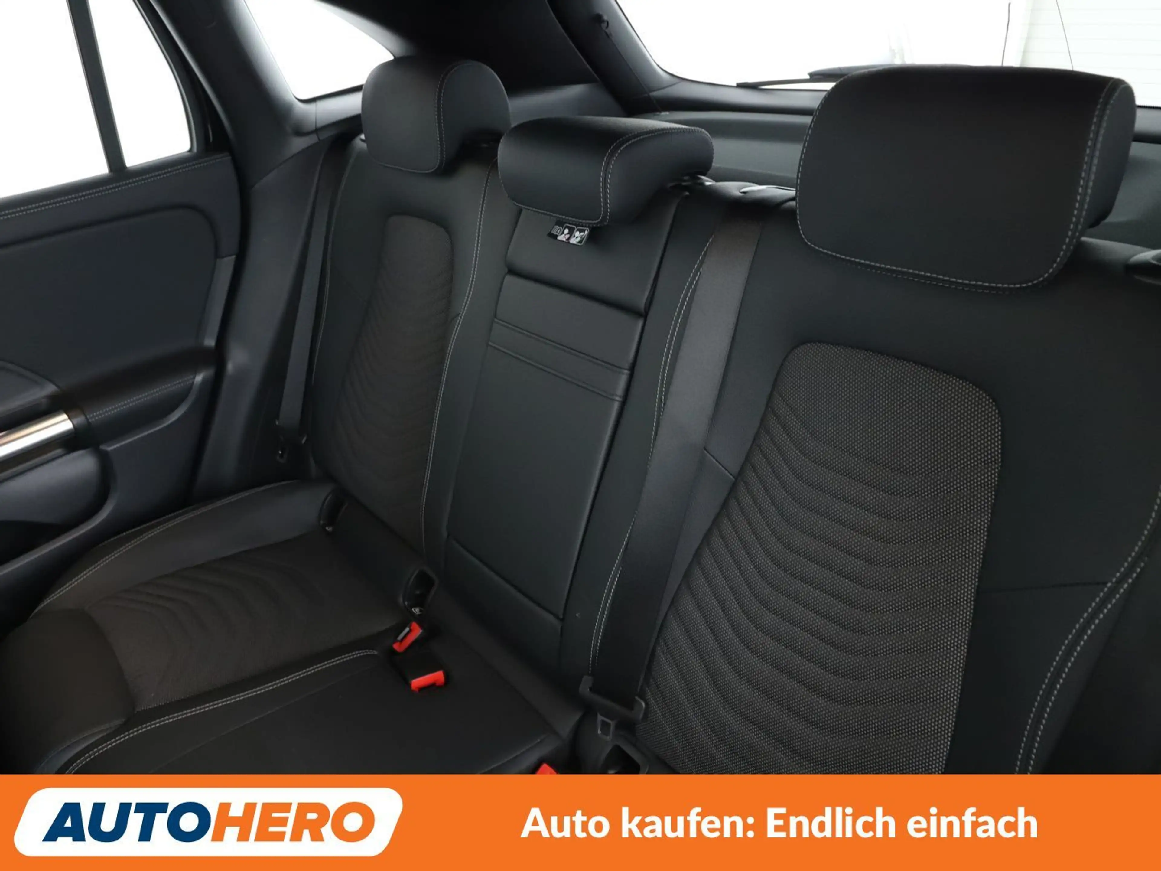 Mercedes-Benz EQA 300 4Matic Progressive Aut.*NAVI*LED*CAM* — photo 14