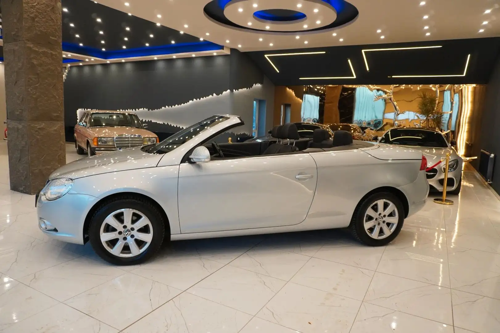 Volkswagen Eos 2.0 FSI*SHZ*Klimaaut.*Pano*Cabrio*Scheckheft Silber - 2