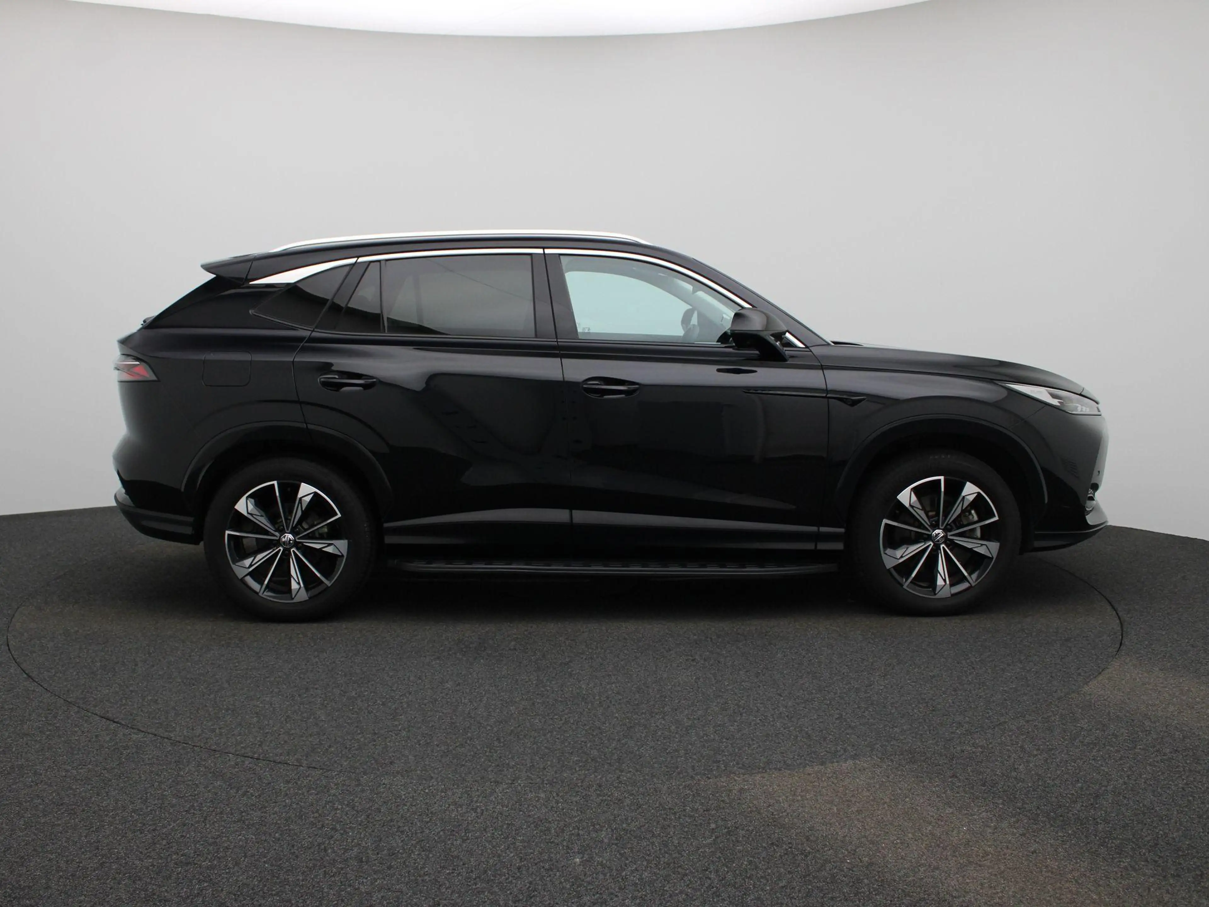 MG HS MG PHEV 1.5 Luxury | 100km Electrisch | Navi | Car — photo 6