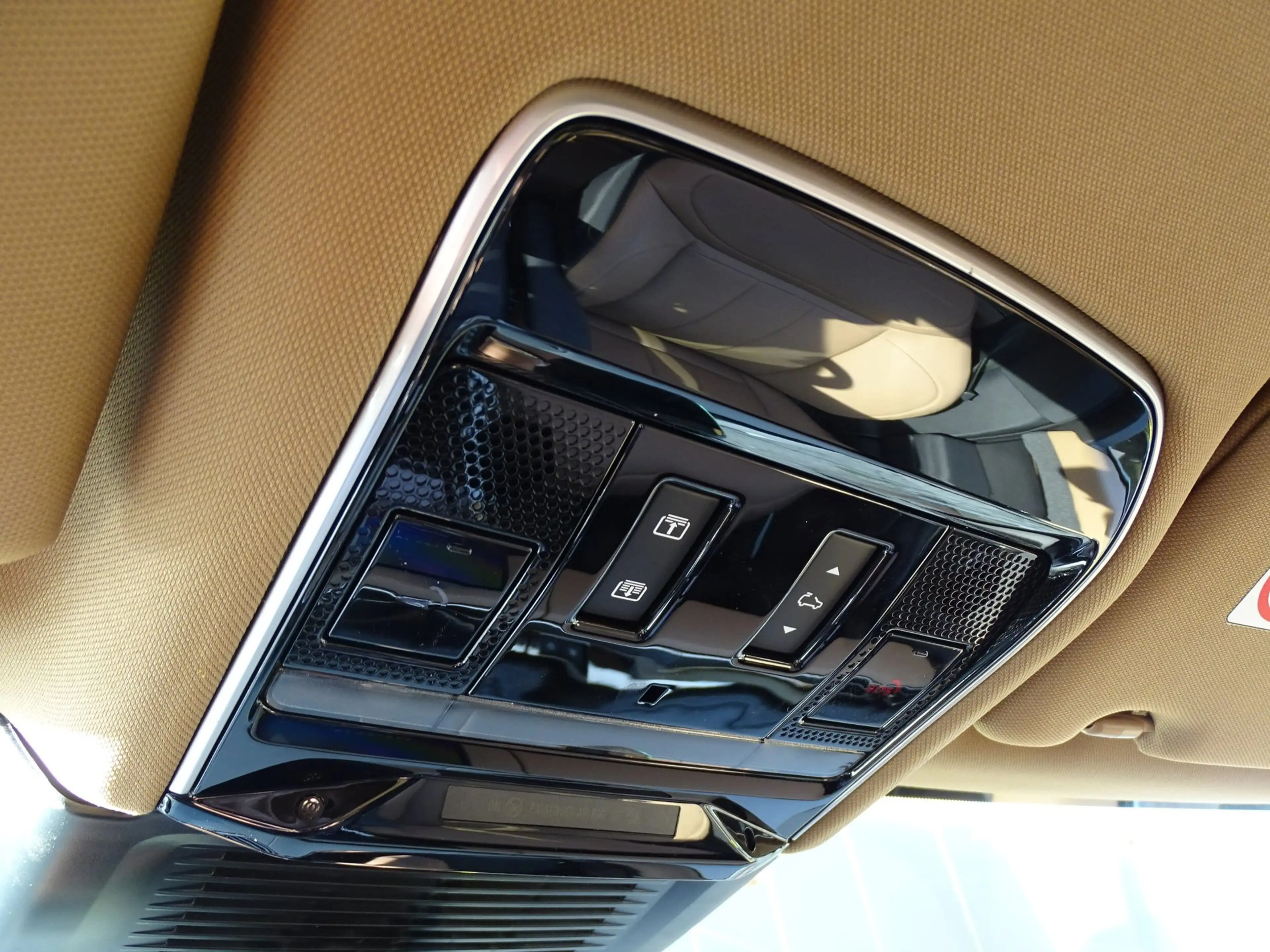 Land Rover Range Rover Sport 3.0 P460e Dynamic HSE PHEV|Softclose|Klasse 5|23"| — photo 13