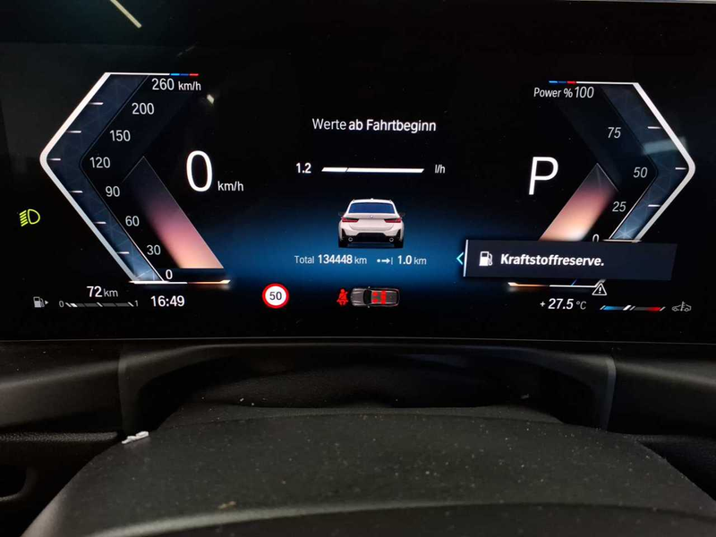 BMW 318 318i Touring Aut. M-SPORT NAVI LED PDC SHZ — photo 11