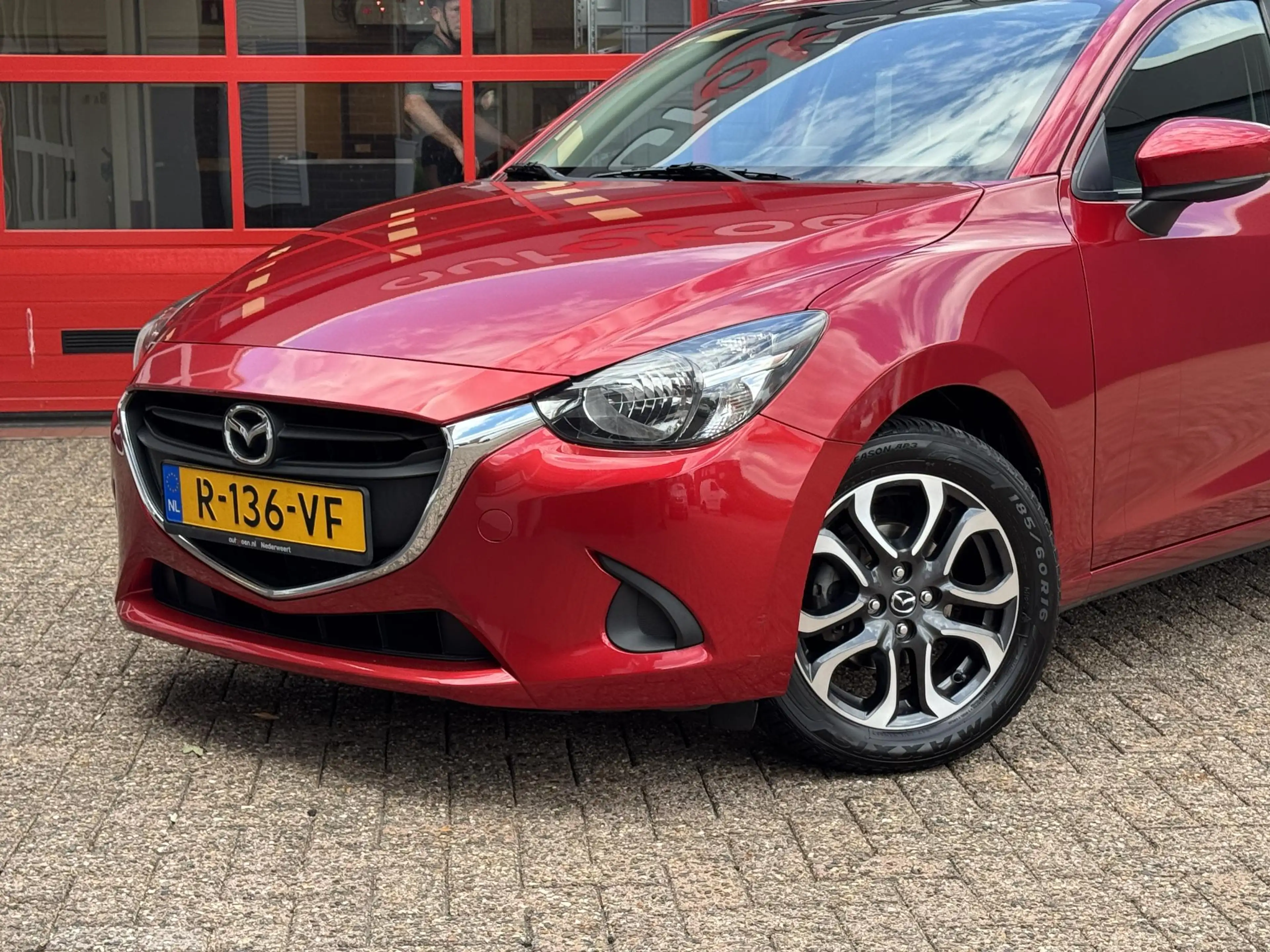 Mazda 2 1.5 Skyactiv-G Skylease+ *CRUISE/CLIMA/4 SEASON* — photo 3