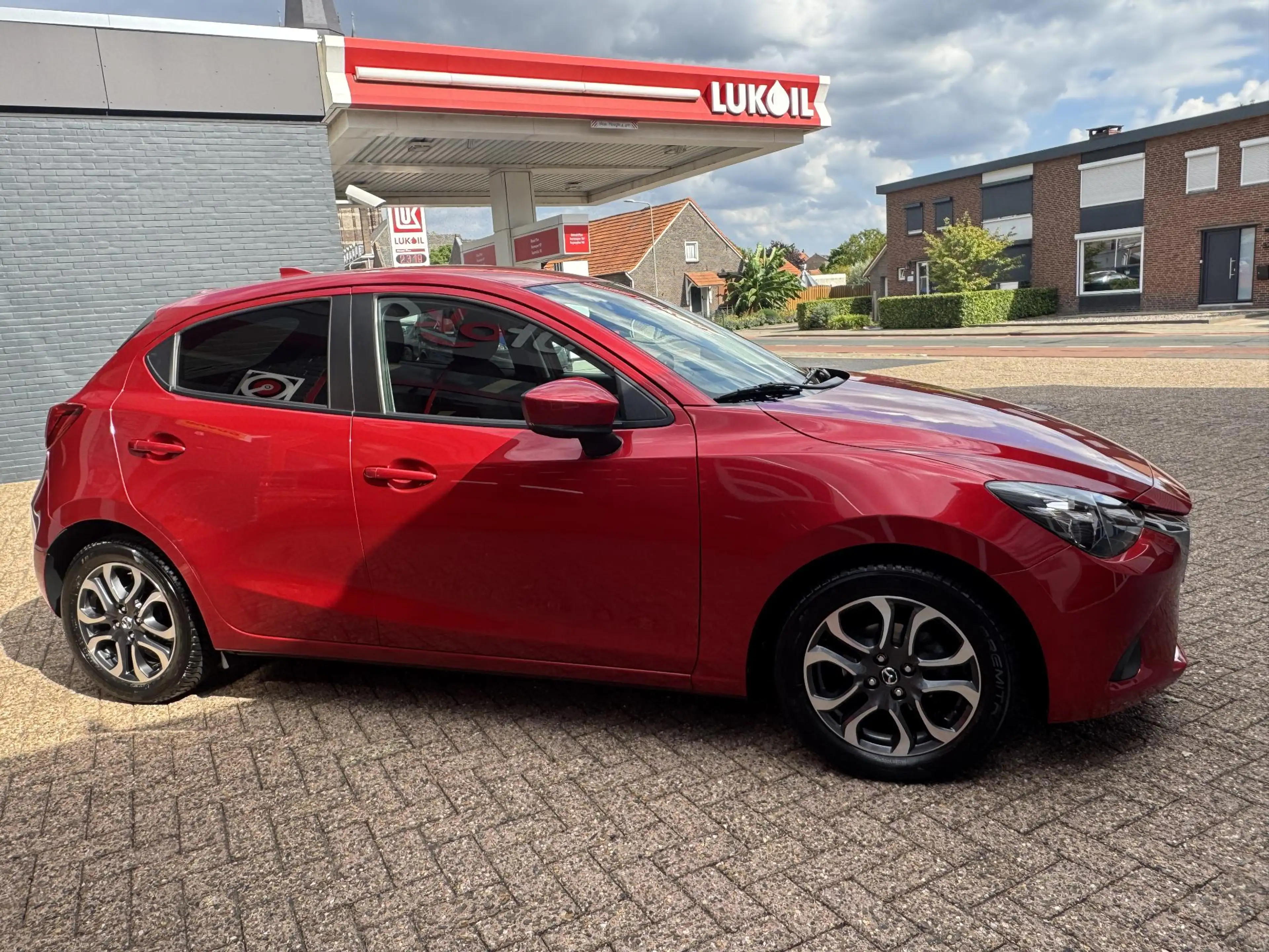 Mazda 2 1.5 Skyactiv-G Skylease+ *CRUISE/CLIMA/4 SEASON* — photo 8