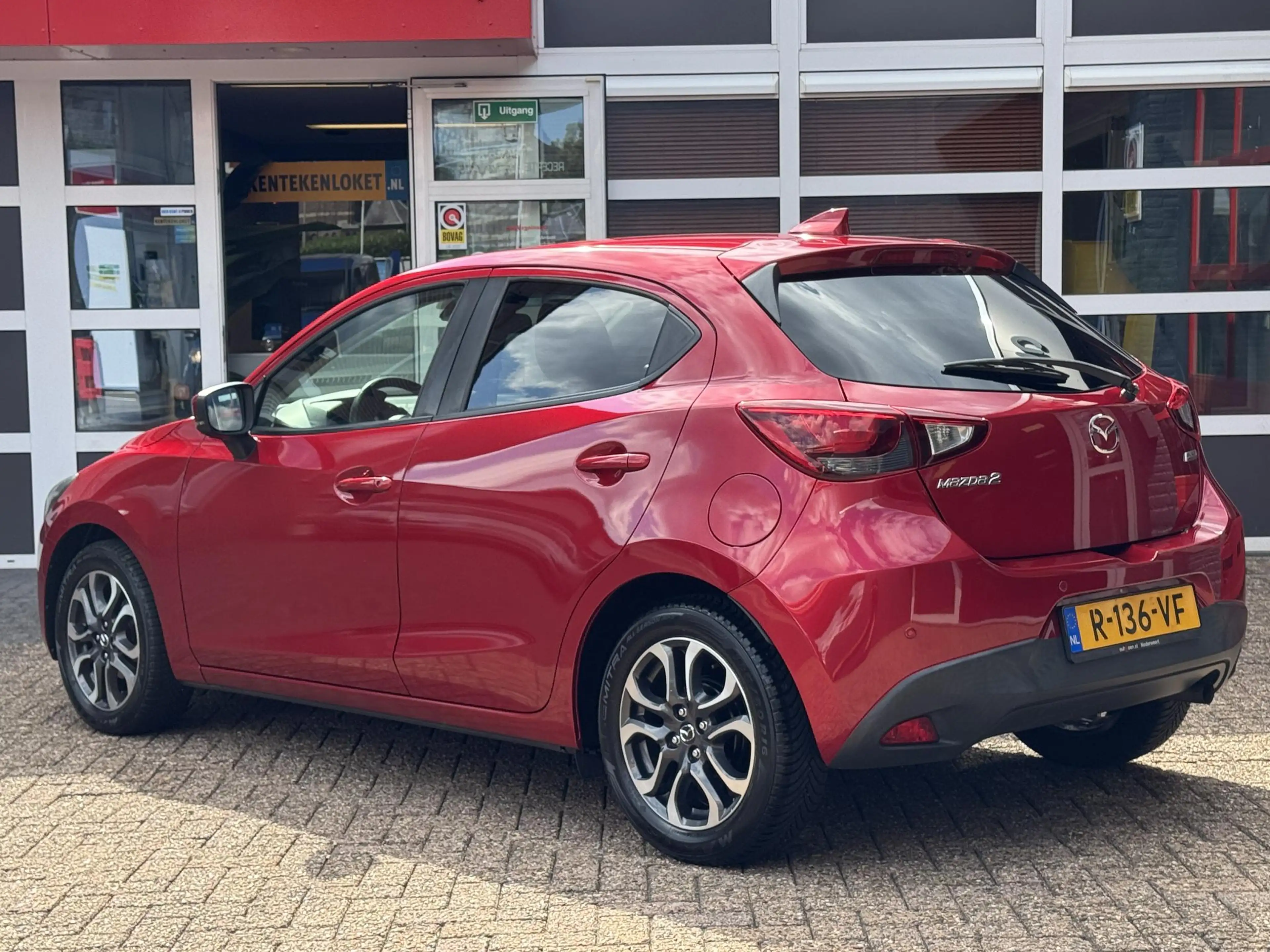 Mazda 2 1.5 Skyactiv-G Skylease+ *CRUISE/CLIMA/4 SEASON* — photo 4