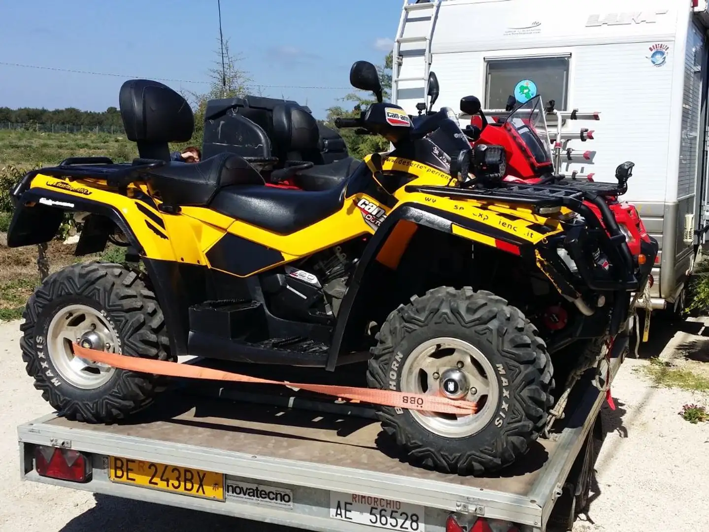Can-Am Outlander Cilindrata 650 passo lungo Amarillo - 1