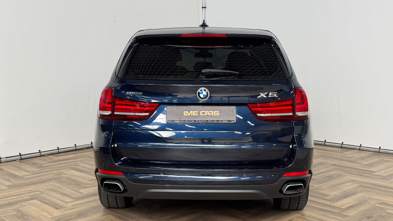 BMW X5 XDrive40e High Executive|NW RUILMOTOR DOOR BMW|INR — photo 3