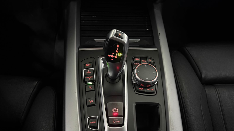 BMW X5 XDrive40e High Executive|NW RUILMOTOR DOOR BMW|INR — photo 11