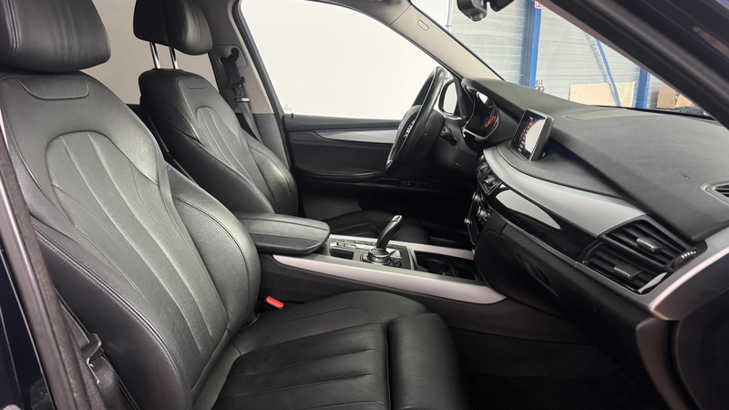 BMW X5 XDrive40e High Executive|NW RUILMOTOR DOOR BMW|INR — photo 8