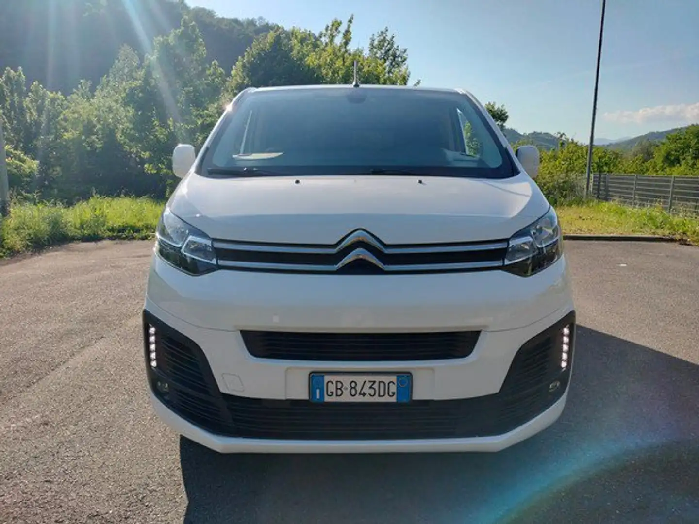 Citroen Spacetourer BlueHDi 100 S&S XS Business Weiß - 2
