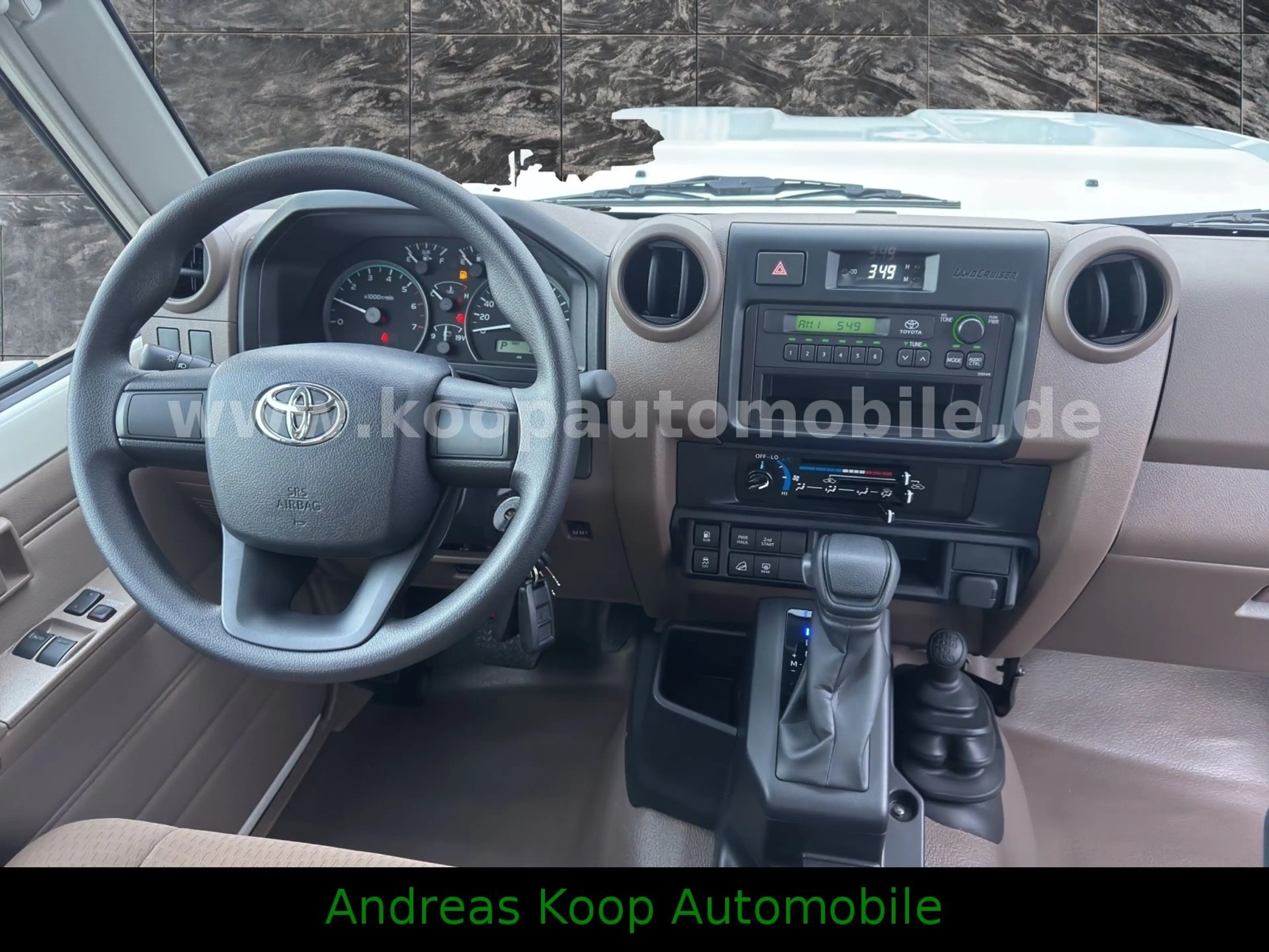 Toyota Land Cruiser GRJ 78 Automatik PowerPaket Sofort — photo 6