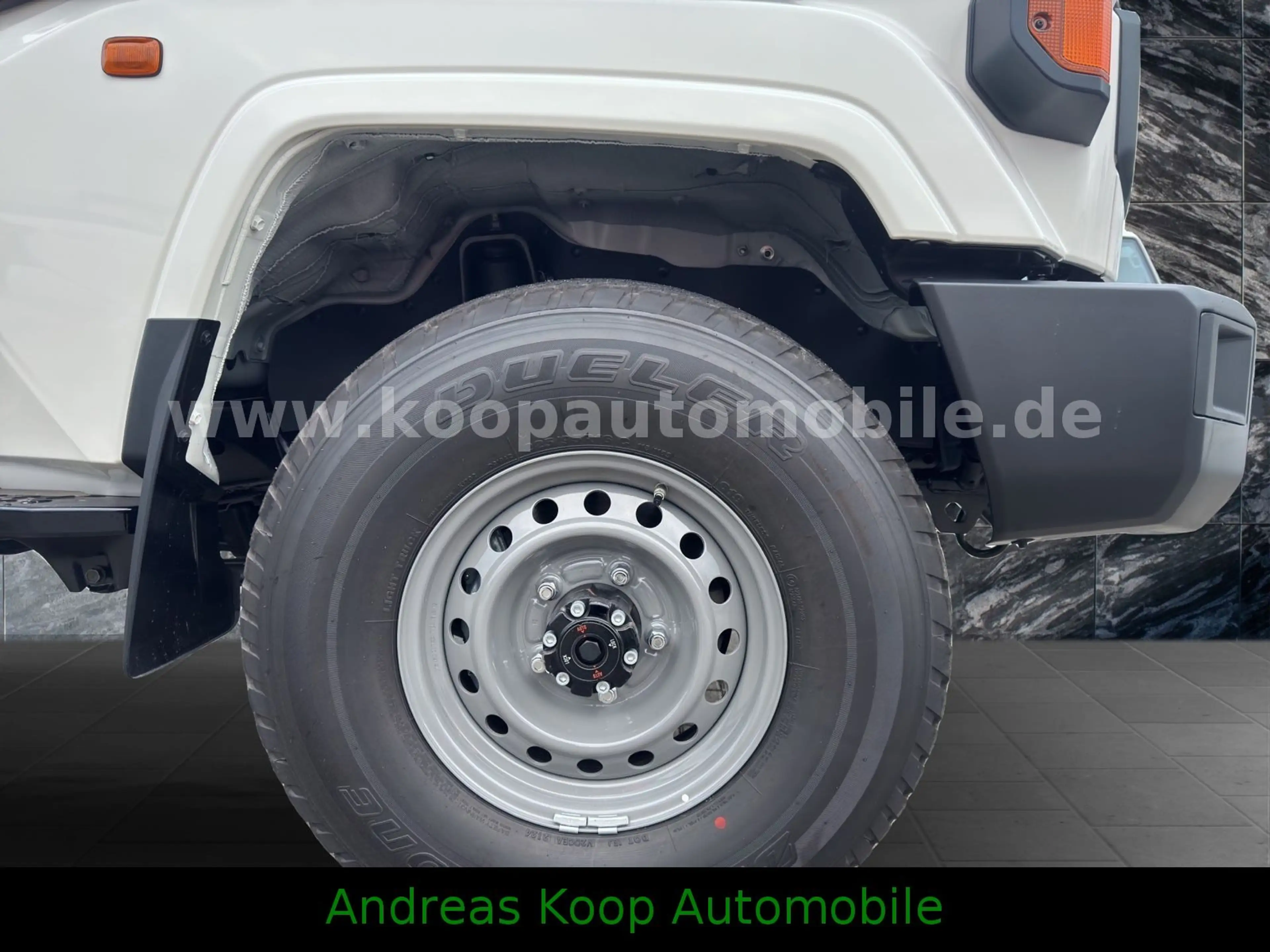 Toyota Land Cruiser GRJ 78 Automatik PowerPaket Sofort — photo 15
