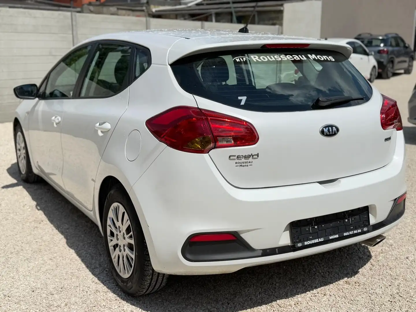 Kia Ceed / cee'd 1.4 CRDi • LED • AIRCO • 1e MAIN • BON - 2