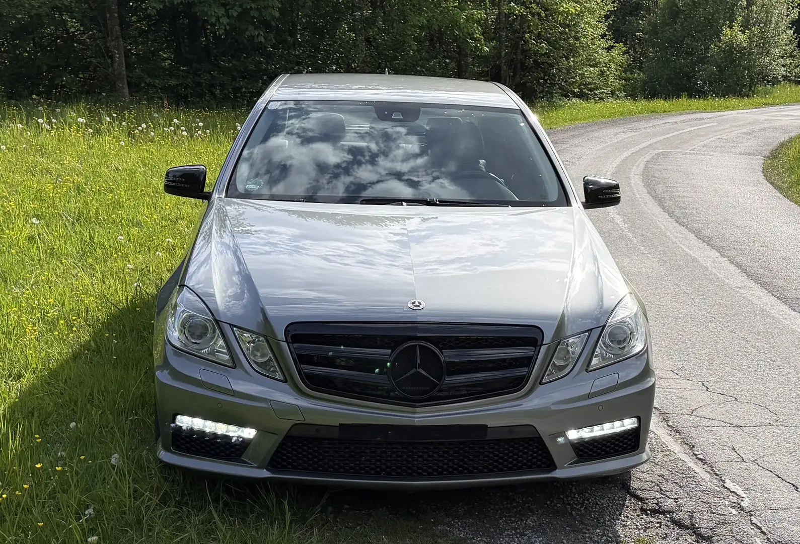 Mercedes-Benz E 350 Avantgarde A-Edition BlueEfficiency 4MATIC CDI Aut. - 1