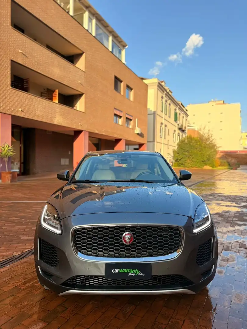 Jaguar E-Pace E-Pace 2.0D 150 CV AWD doppio treno di gomme Gris - 2