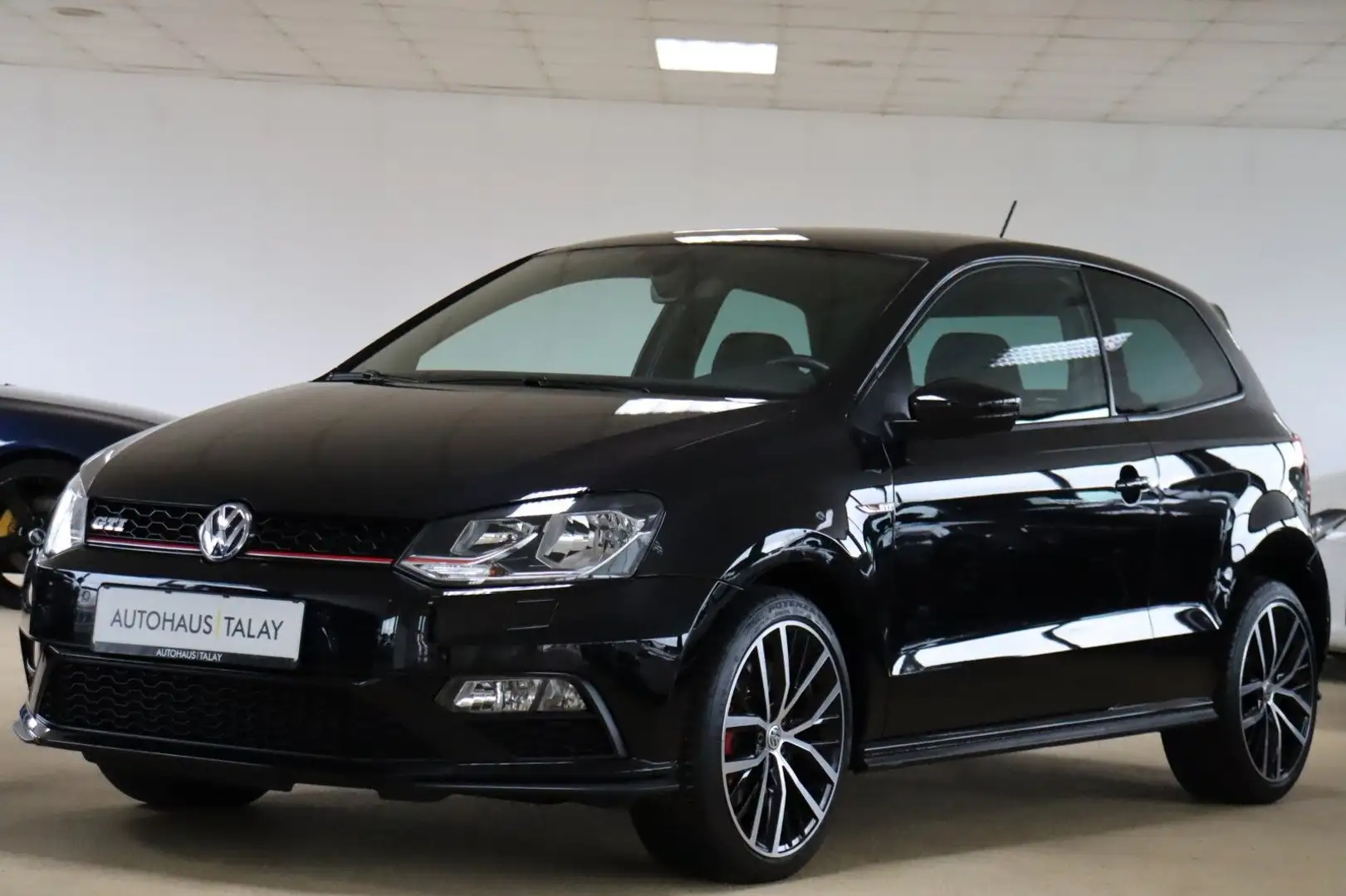 Volkswagen Polo V GTI 1.8 BMT/PDC/KAM/AMBIENTE/SHZ Negro - 1