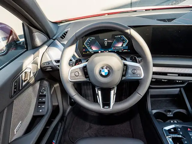BMW 1 Series view 10