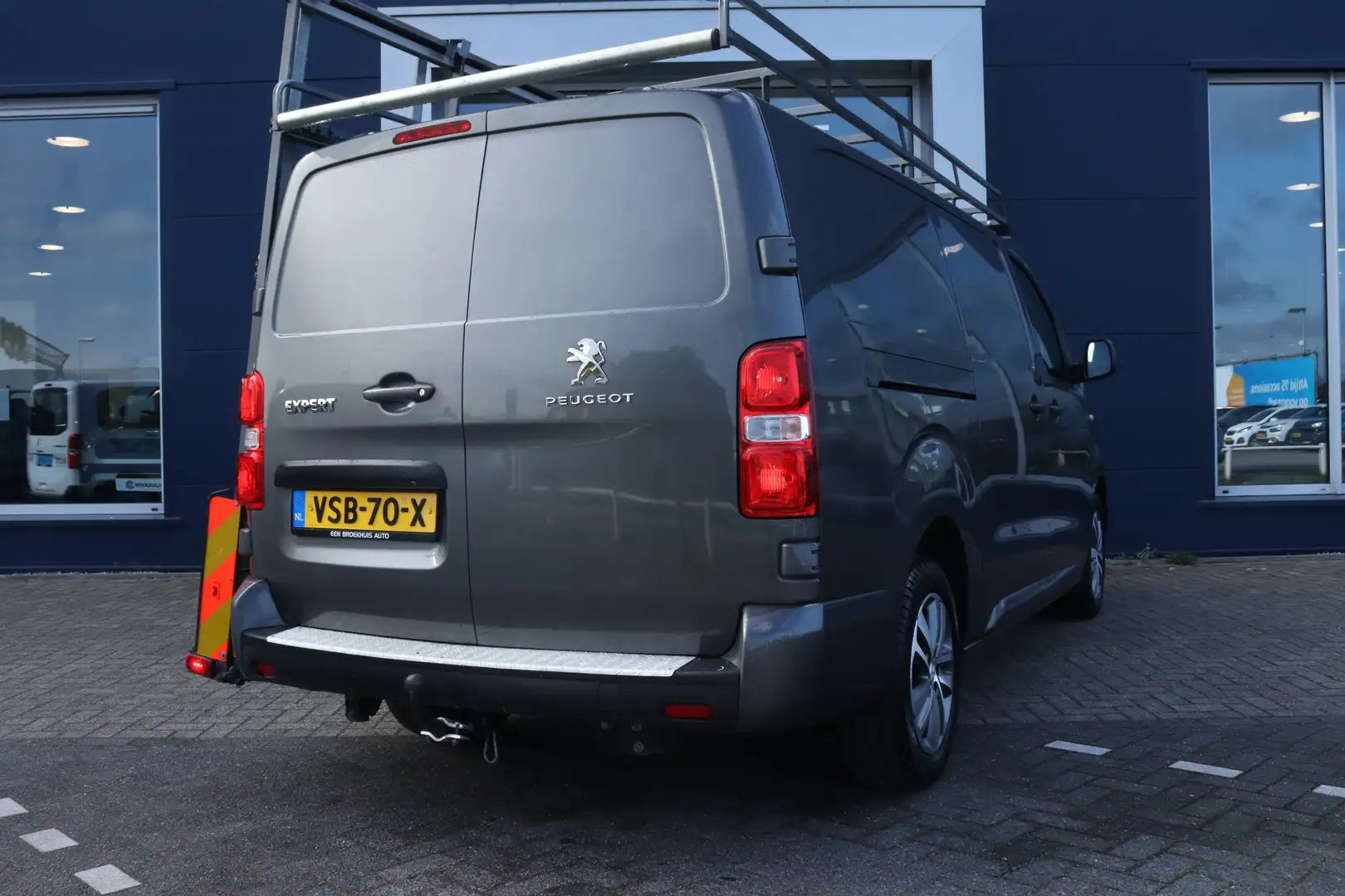 Peugeot Expert 2.0 BlueHDI 145 Long Asphalt | Glas opbouw | Imper Gris - 2