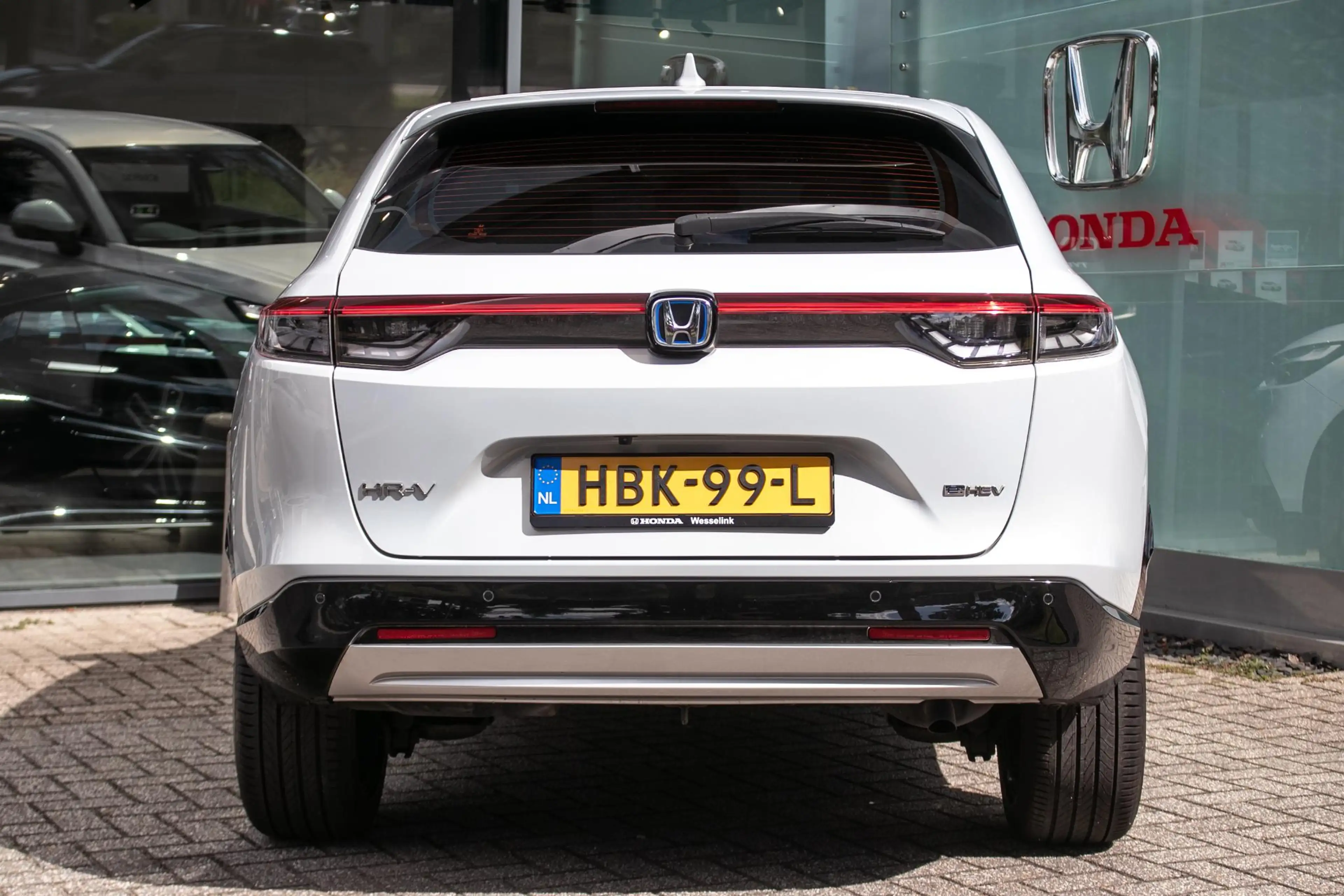 Honda HR-V 1.5 e:HEV Advance — photo 11