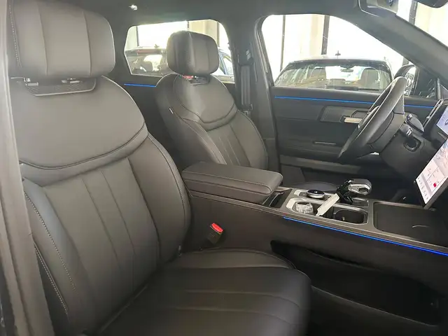 Jaecoo J7 view 10