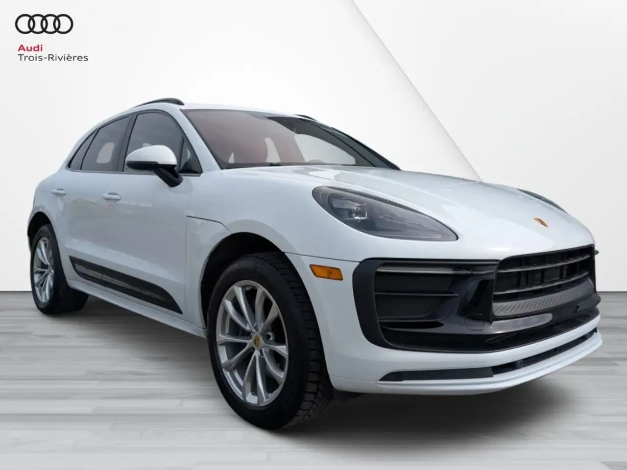 2023 Porsche Macan
