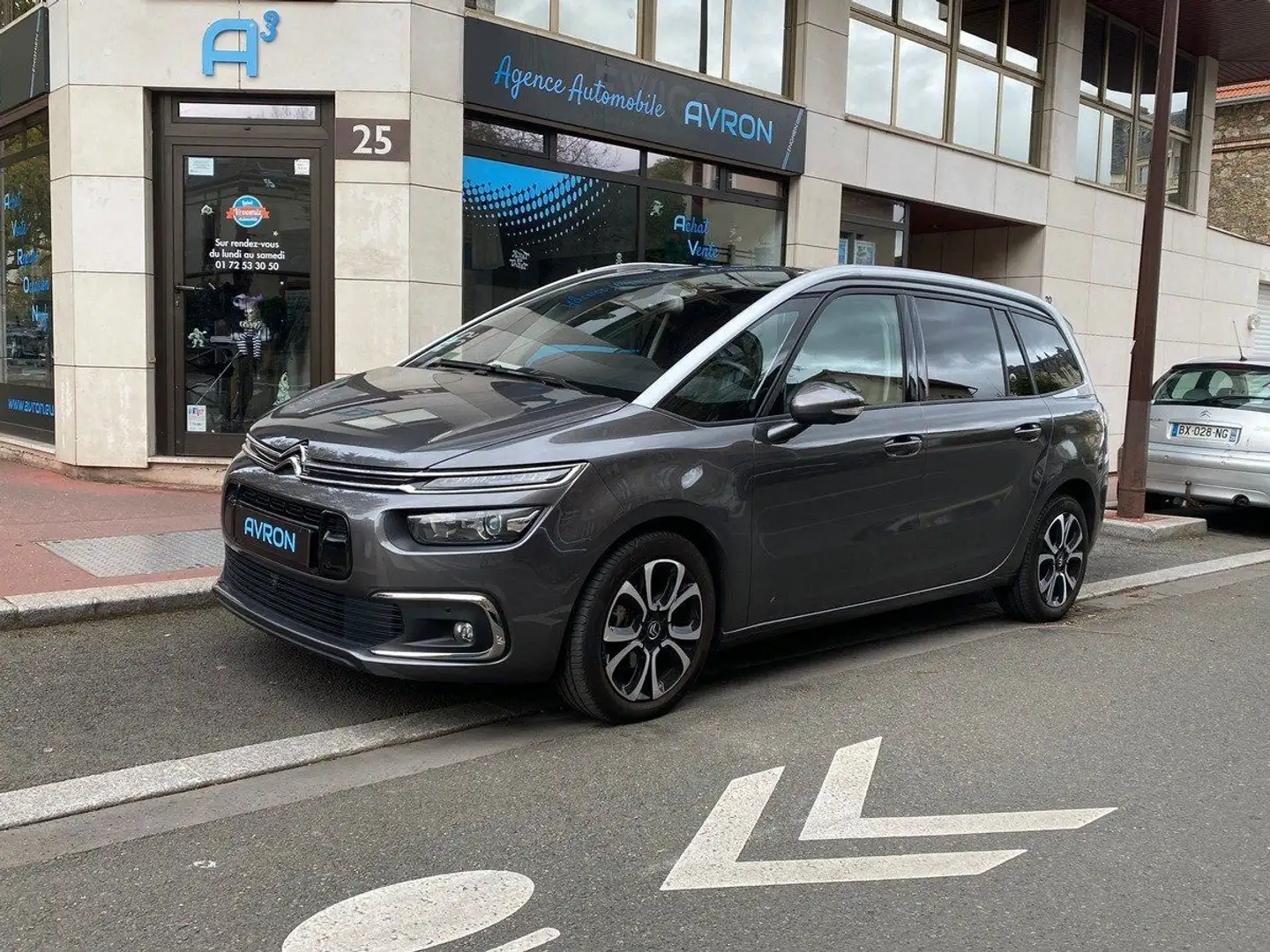 Citroen C4 Grand SpaceTourer 1.2 131 SHINE Gris - 1