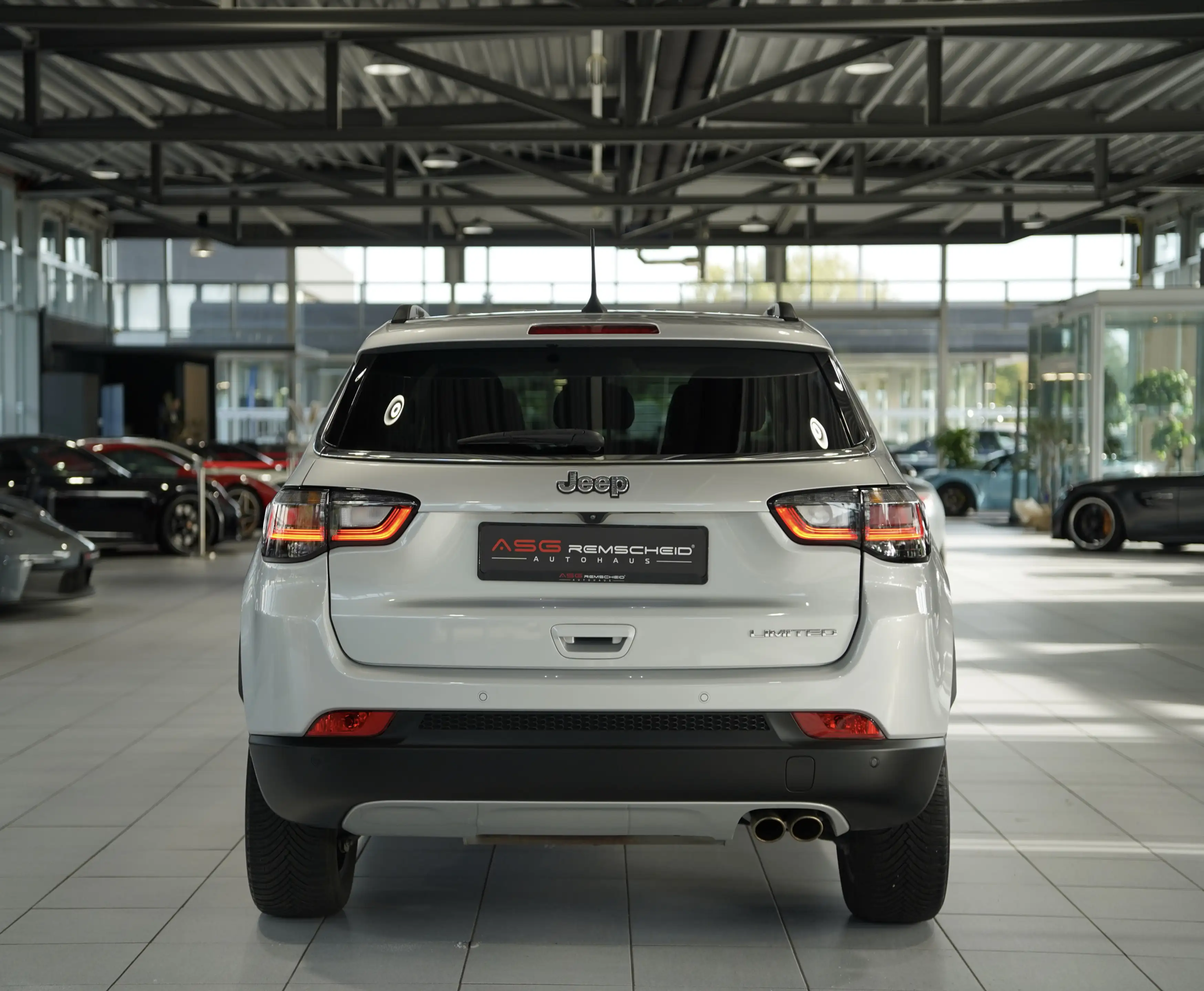 Jeep Compass Limited 1.3 Turbo *2.H *Digital *360° — photo 8