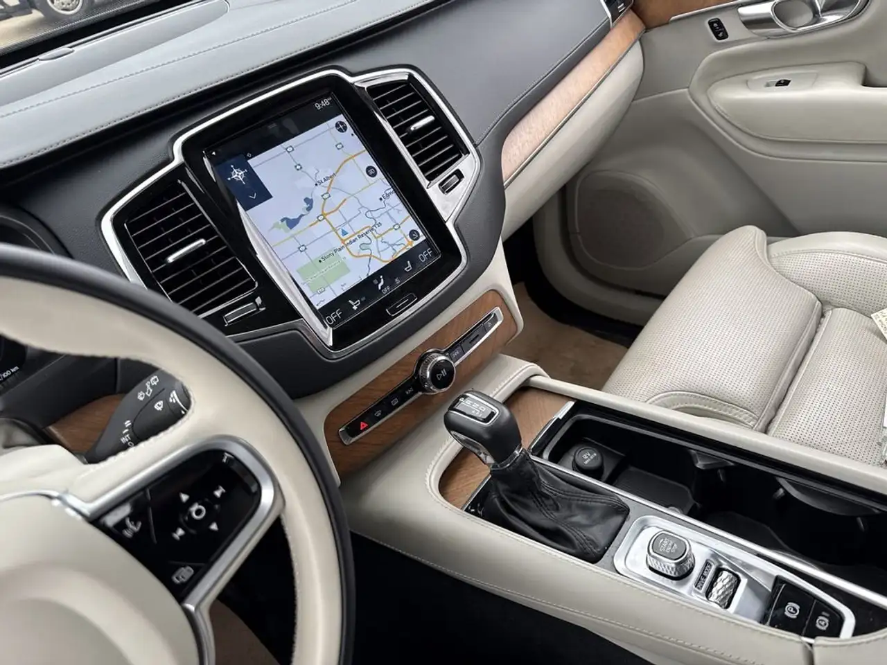 Volvo XC90 снимка Volvo XC90