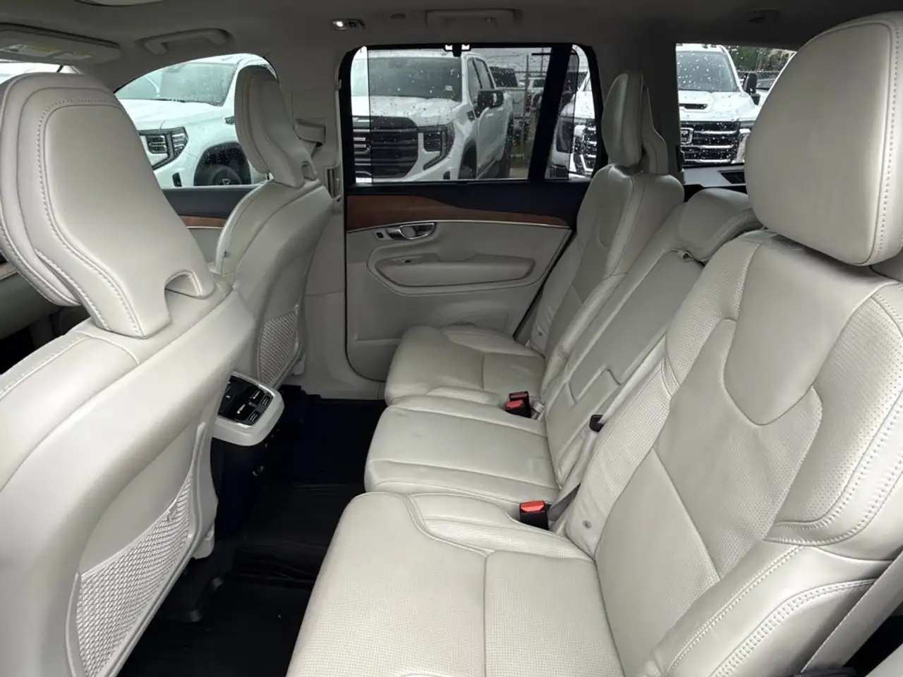 Volvo XC90 снимка Volvo XC90