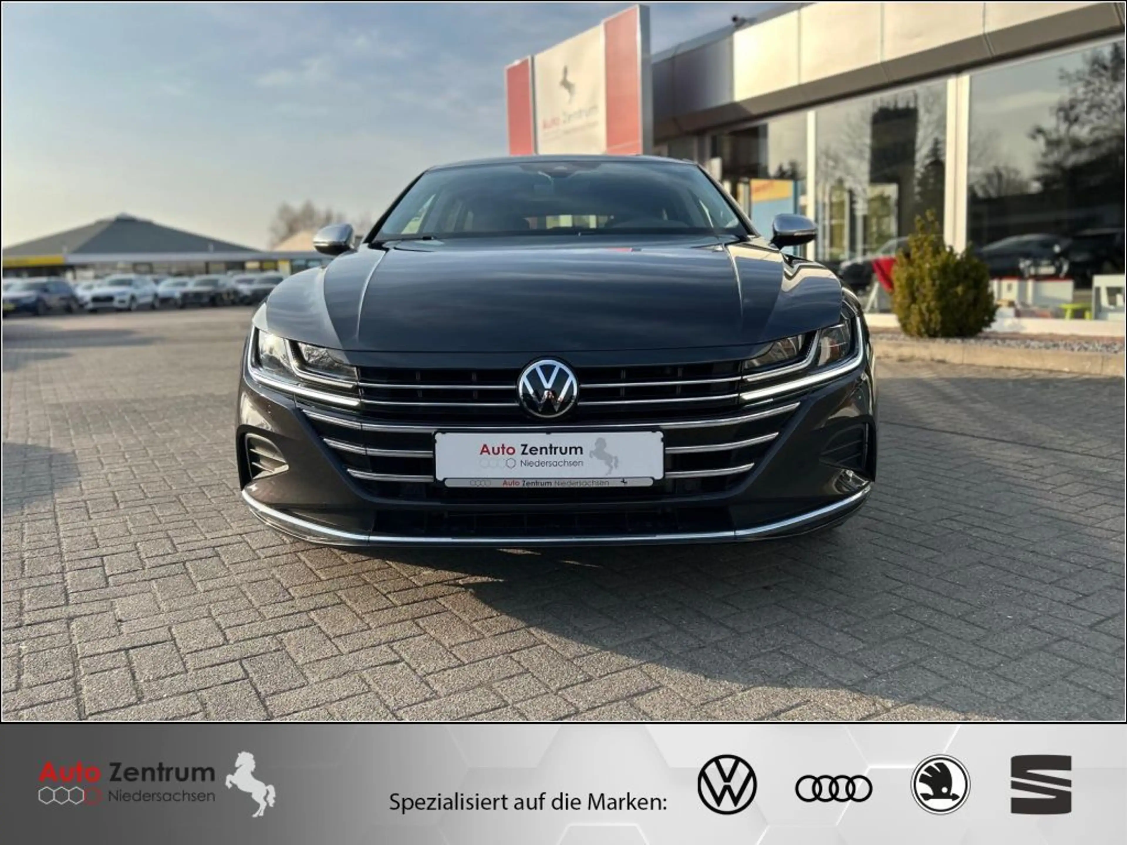 Volkswagen Arteon Shoot Brake 2.0 TSI Elegance CarPlay AHK*Massage — photo 2